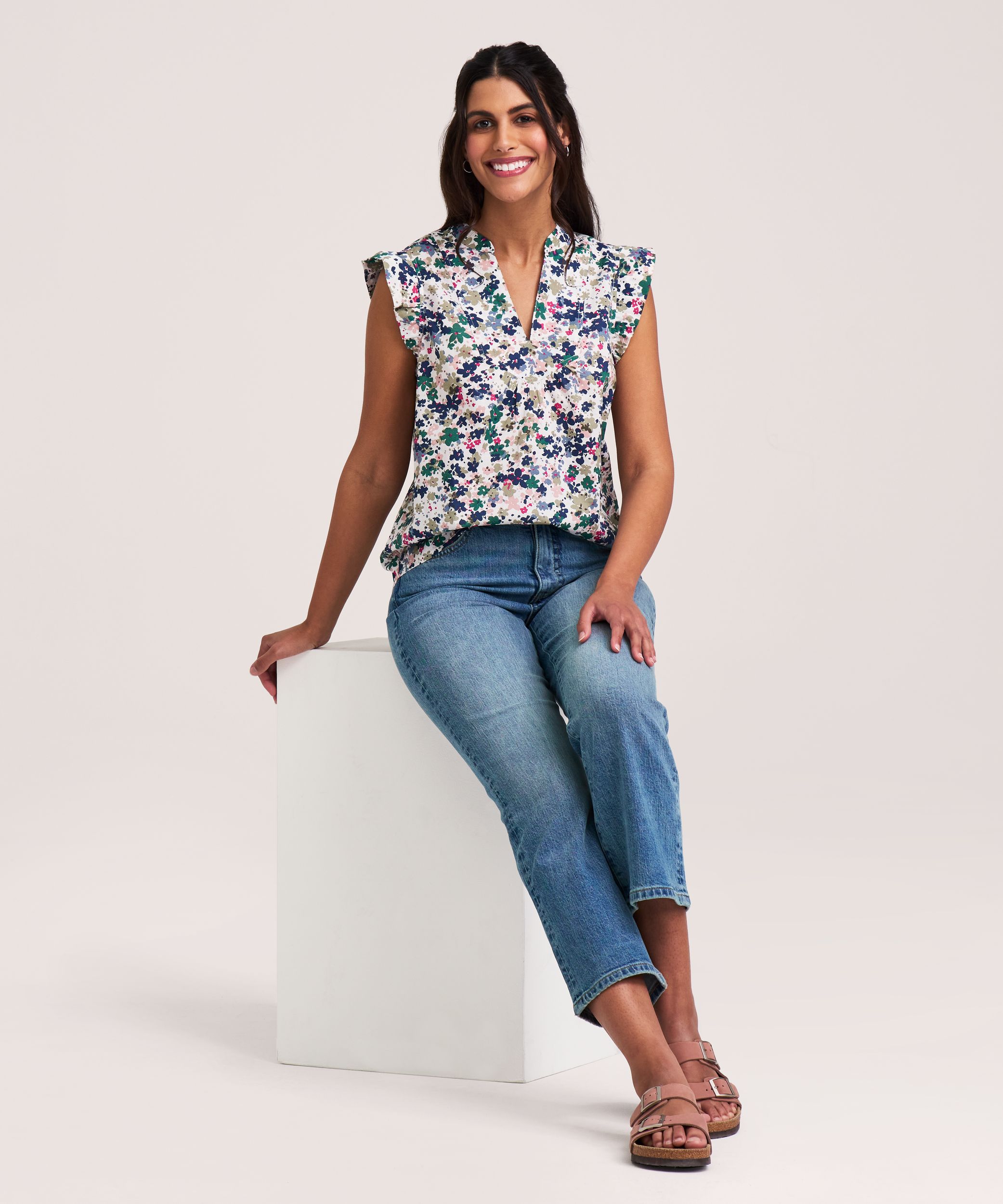 Denver Hayes Women's Flutter Sleeve Pullover Blouse