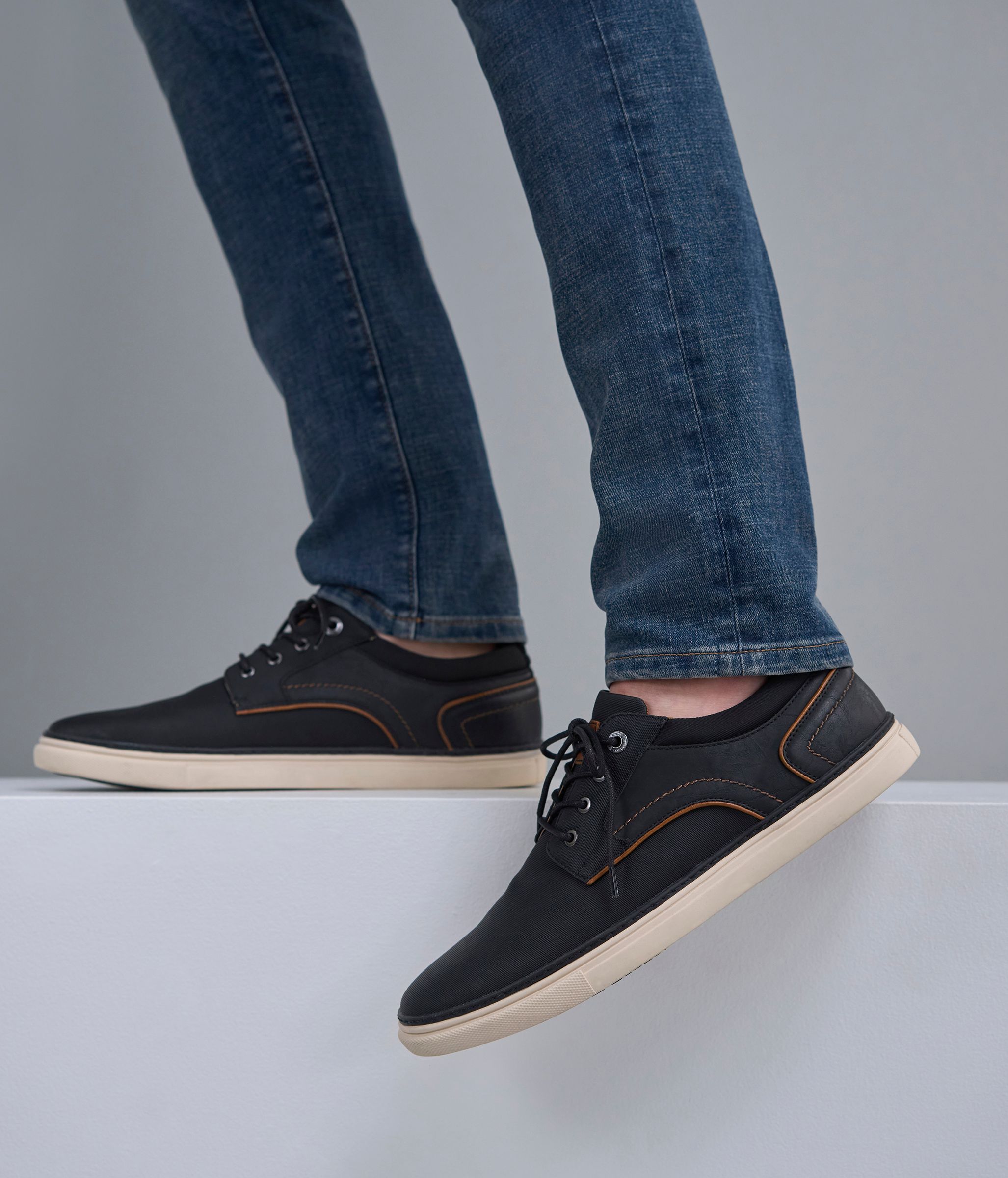 Denver Hayes Men's Manchester Shoes