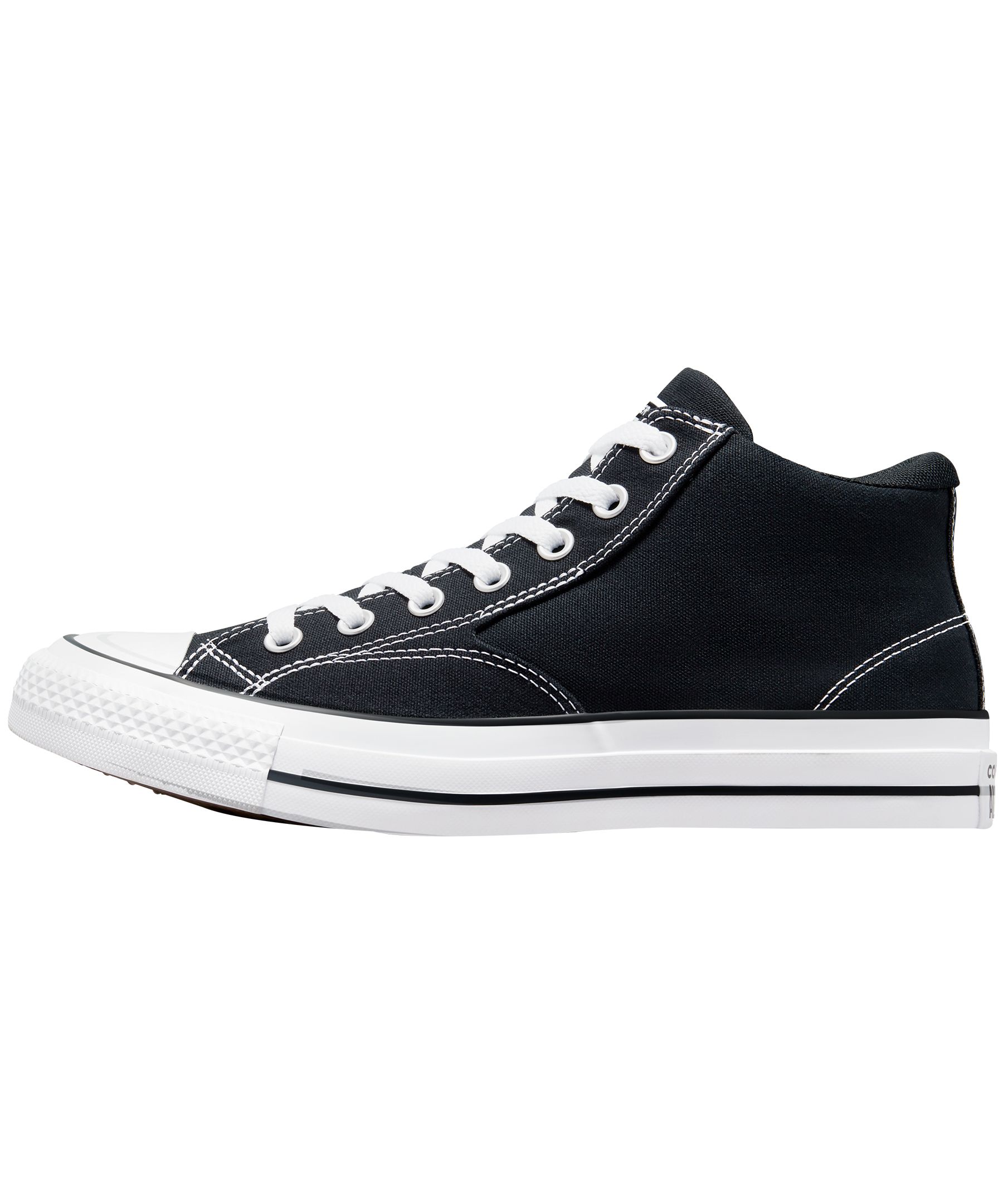 Converse Men s Chuck Taylor All Star Malden Street Shoes
