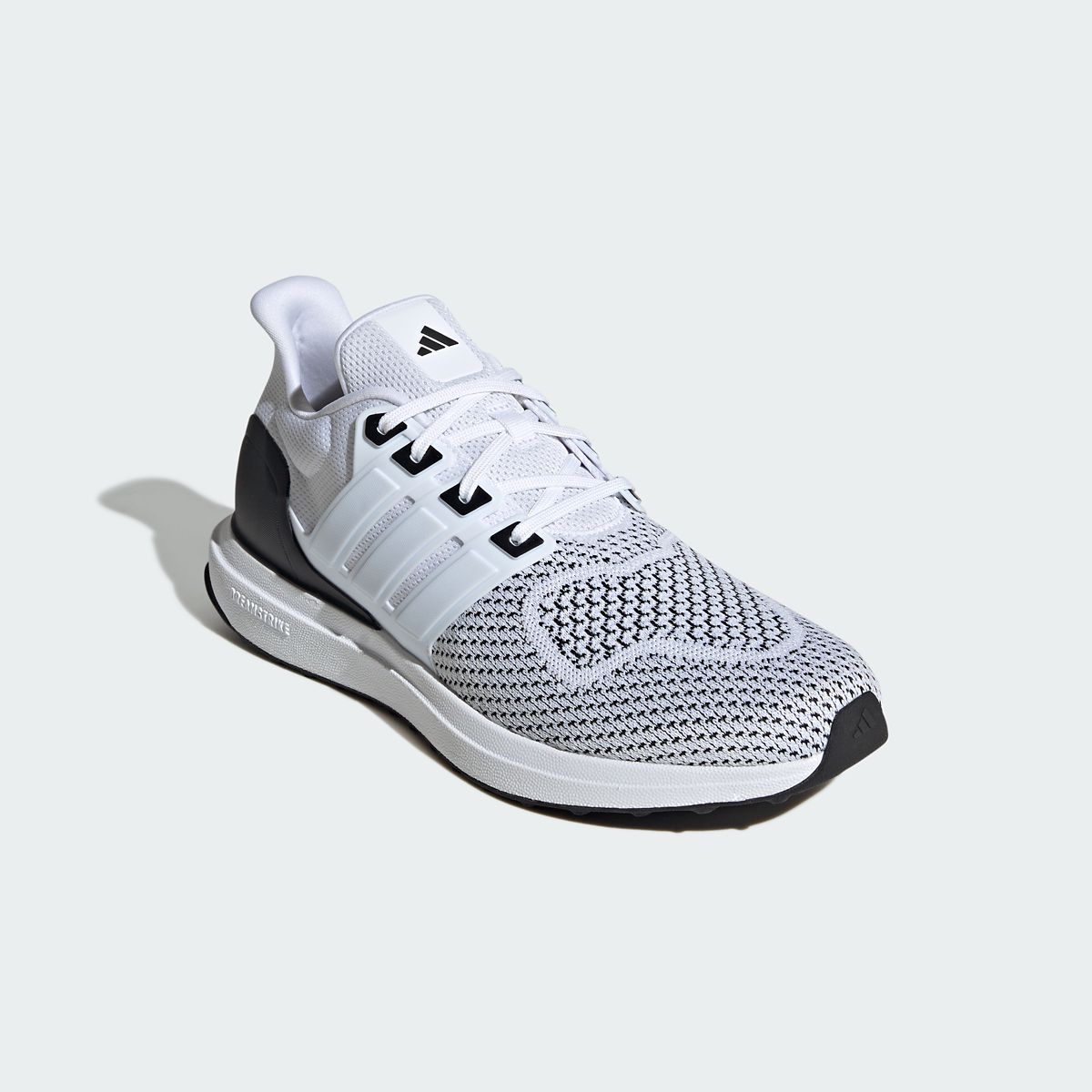 Chaussures de sport adidas Ultradream DNA pour hommes