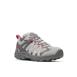 Chaussures de randonnée basses imperméables pour hommes, Accentor 3, Merrell Front_Three_Fourths_Angled_Right