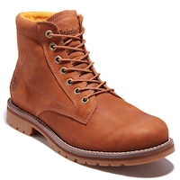 Timberland Men's Redwood Falls Waterproof Leather Boot - Wide Front_Three_Fourths_Angled_Right