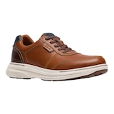 Chaussures en cuir larges à lacets pour hommes, Craftwell, Clarks Front_Three_Fourths_Angled_Right