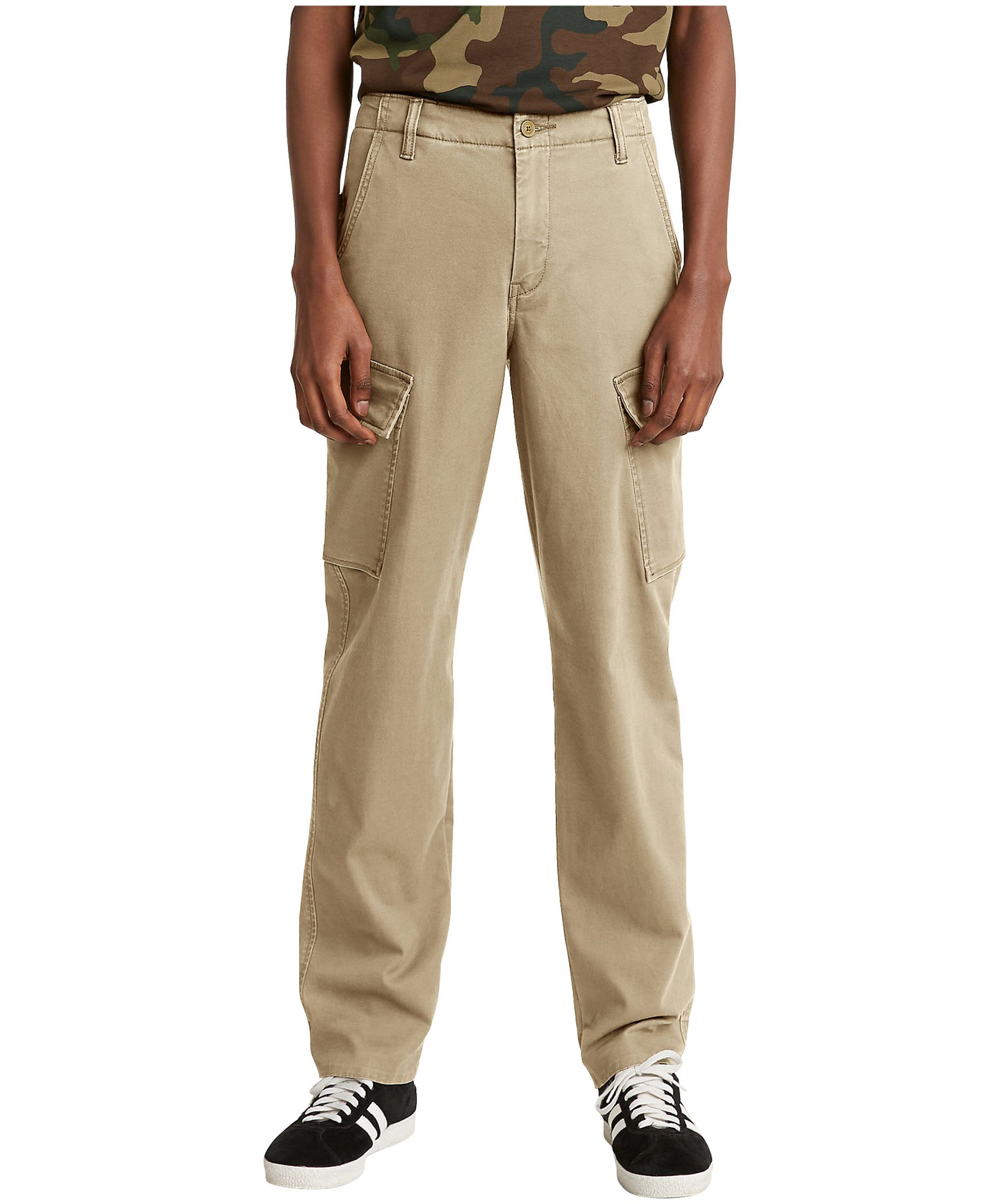 Buy Green Trousers & Pants for Men by LEVIS Online | Ajio.com