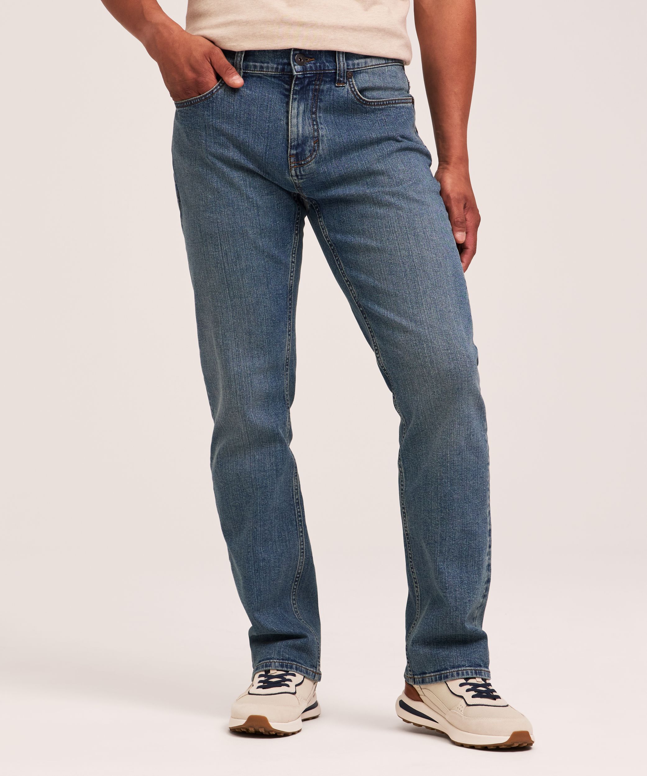 Denver Hayes Men's Value Stretch Straight Fit Jeans