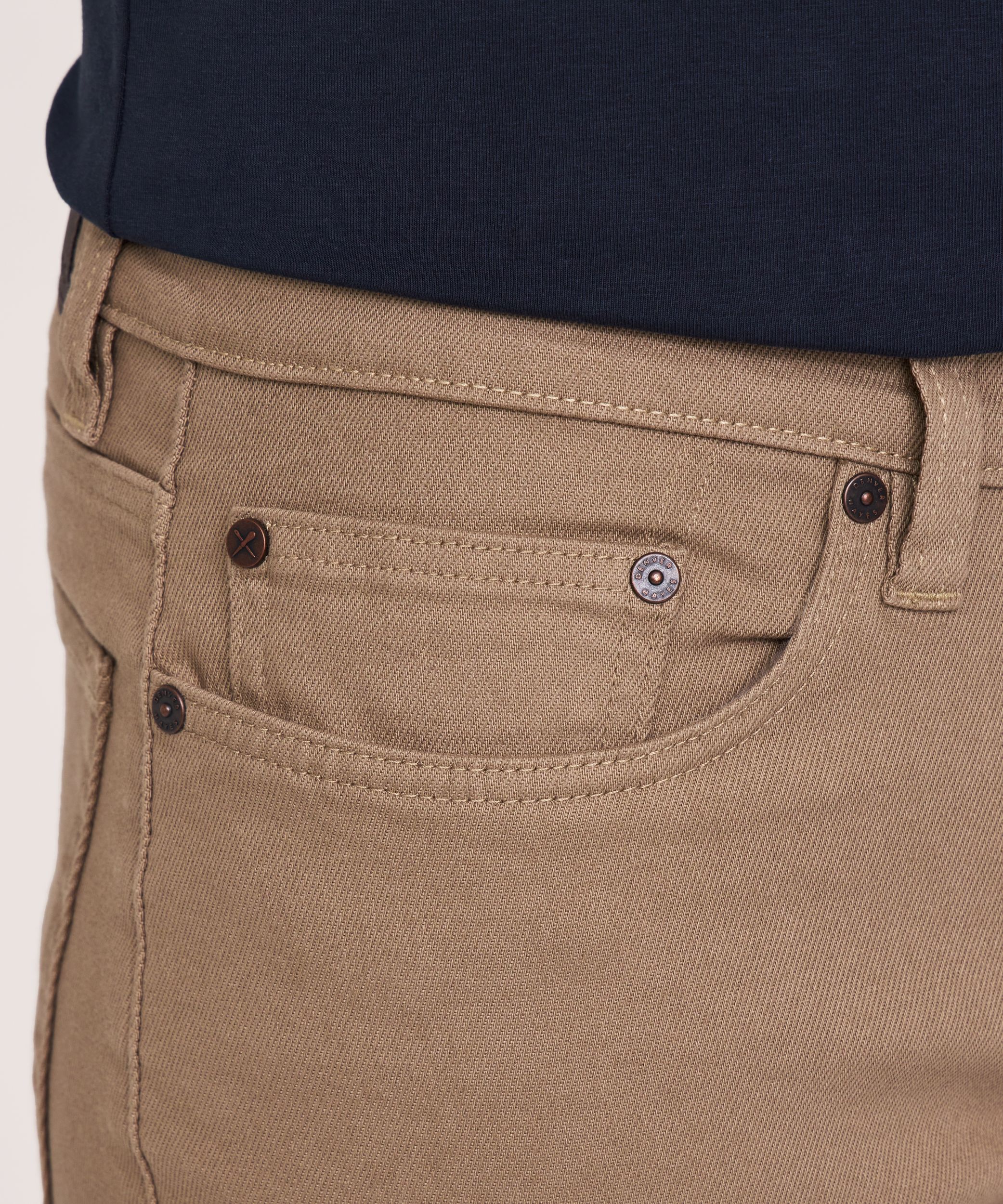 Jeans extensibles abordables à jambe droite Denver Hayes - Havane