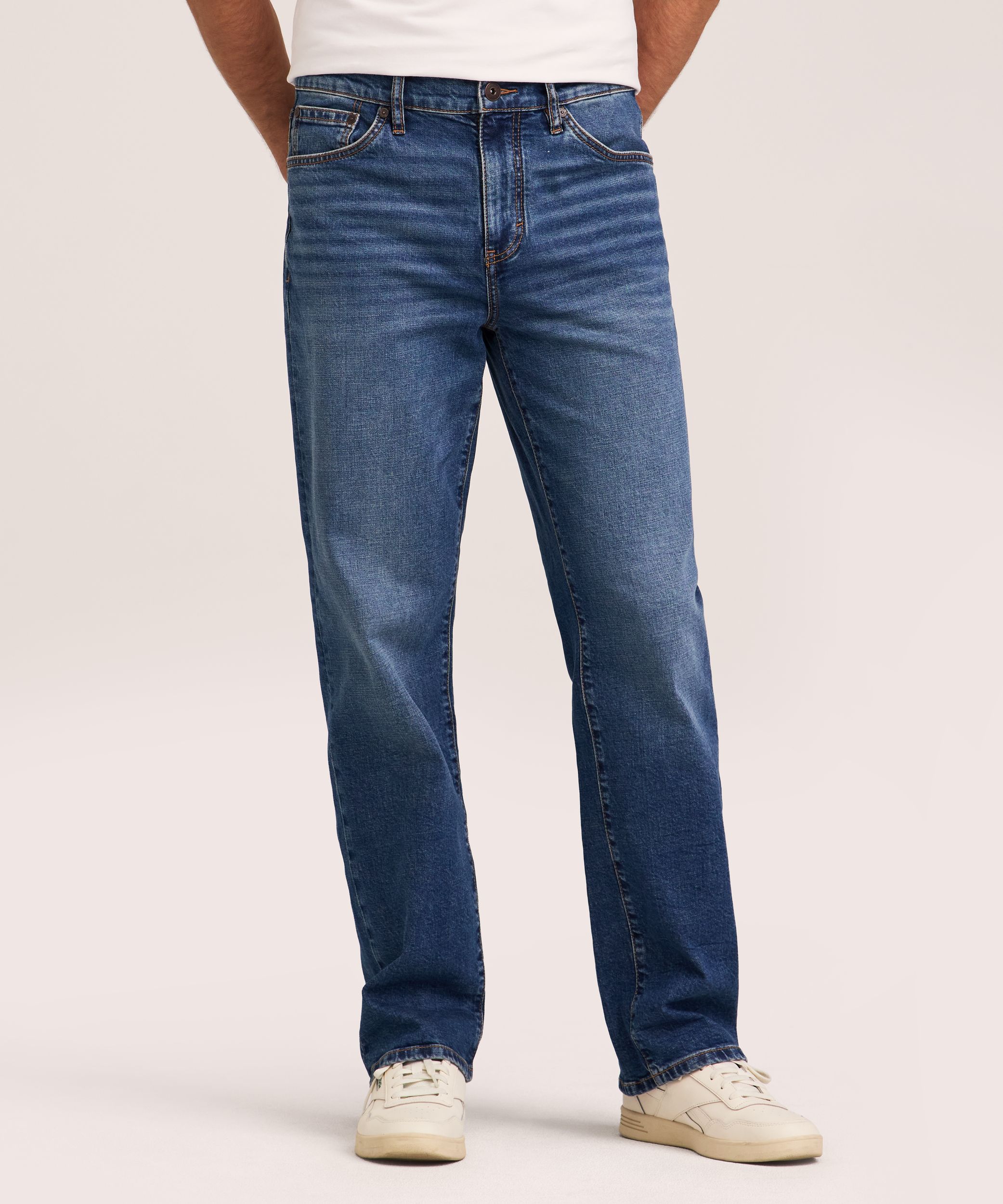 Jeans à jambe droite à coupe ample FLEXTECH Denver Hayes pour hommes - Délavé moyen