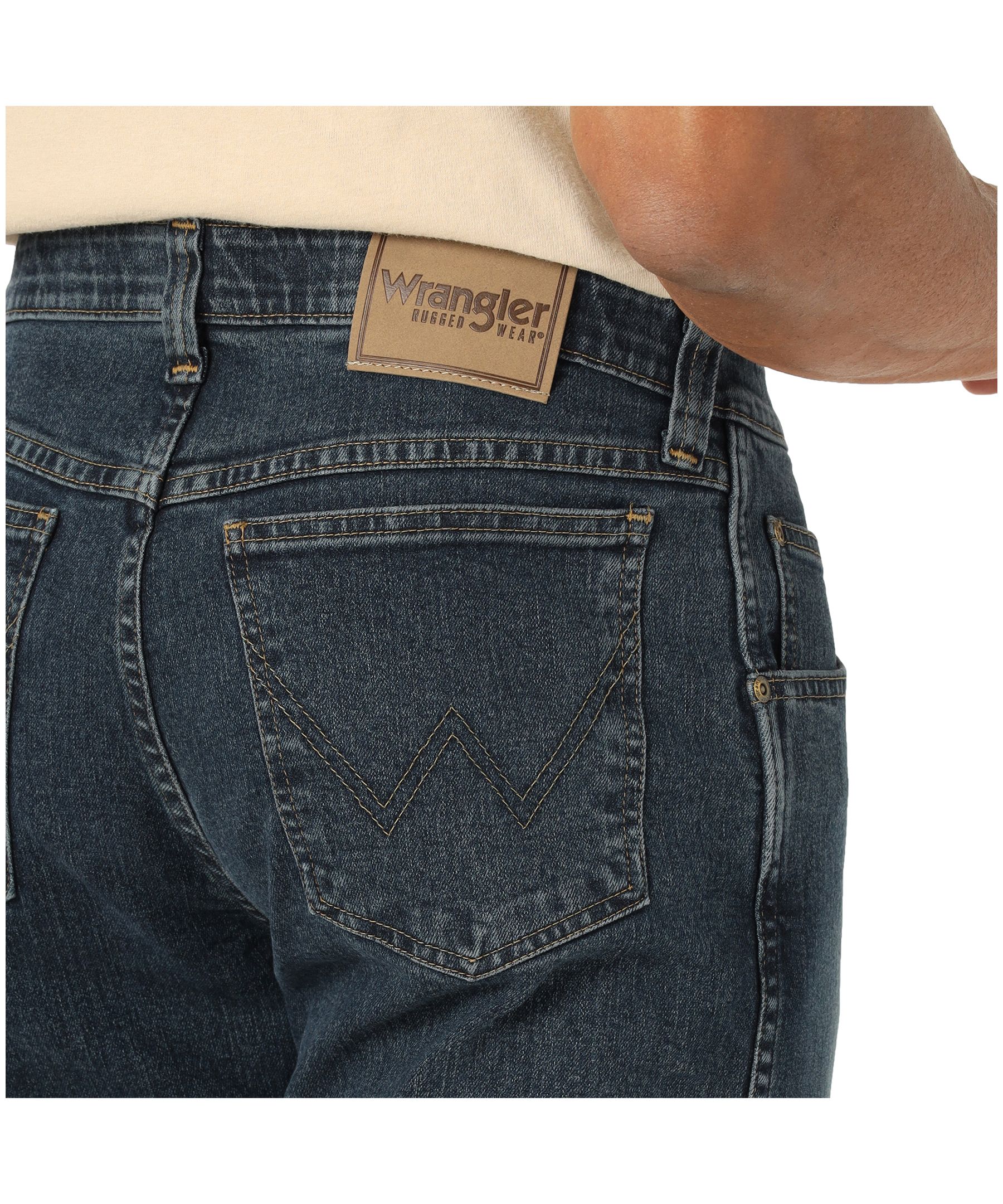 Wrangler Men's Essential Straight Leg Stretch Jeans