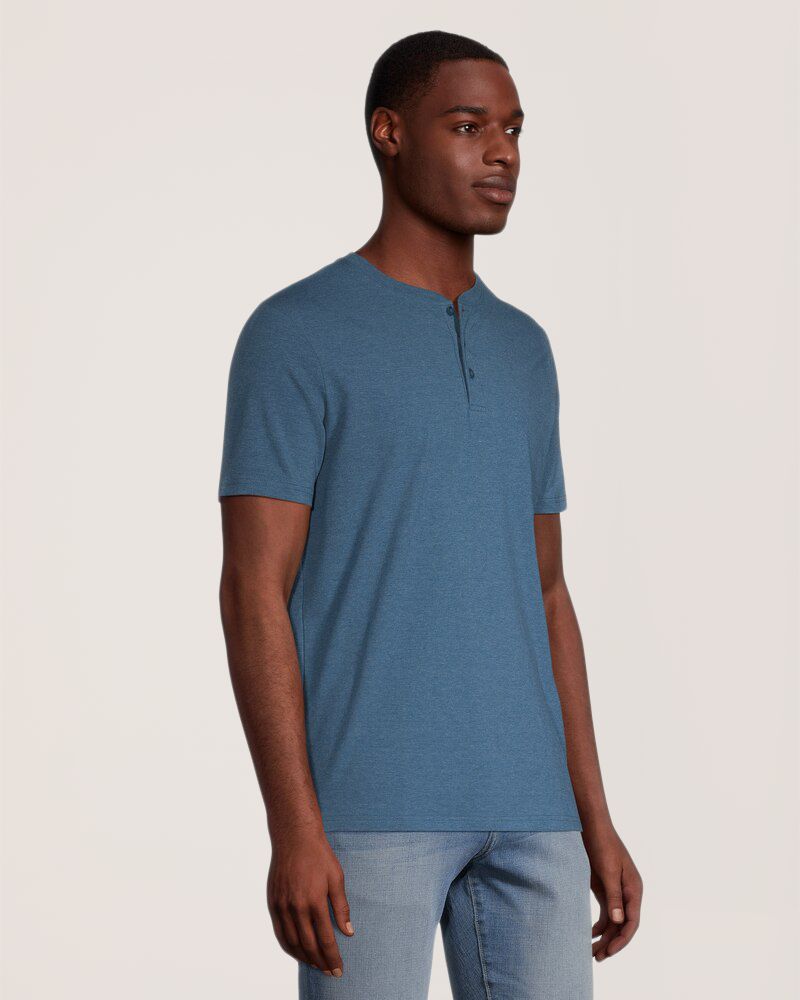 Denver Hayes Men's Tag Free Seasonal Stretch Henley Shirt