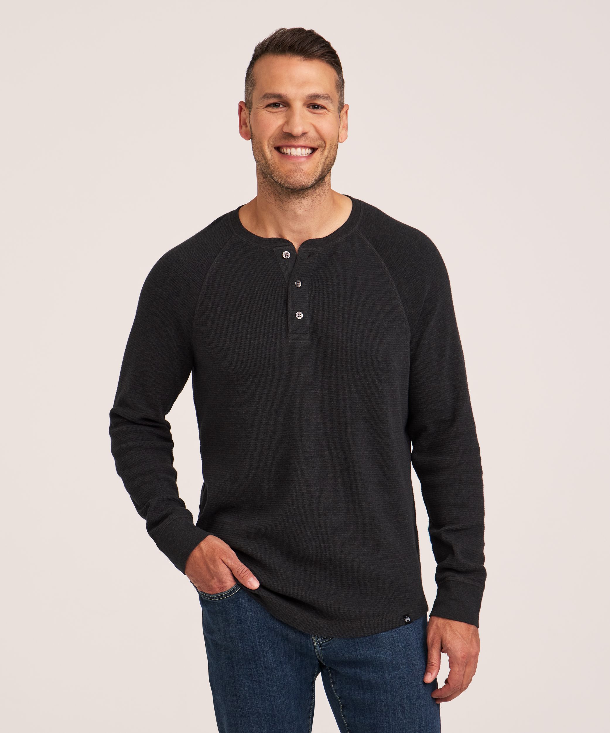 WindRiver Men's Waffle Raglan Long Sleeve Henley Shirt
