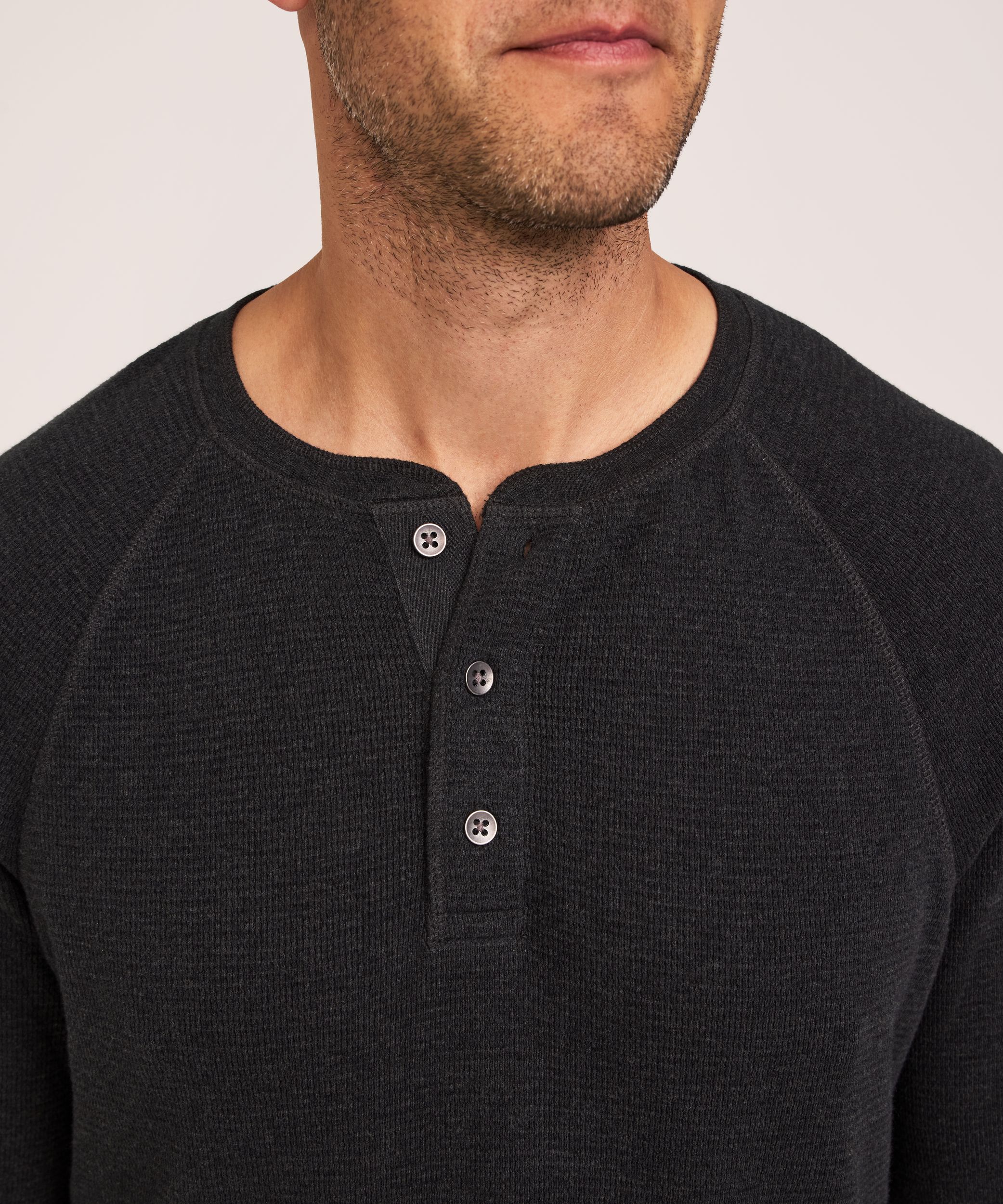 WindRiver Men's Waffle Raglan Long Sleeve Henley Shirt