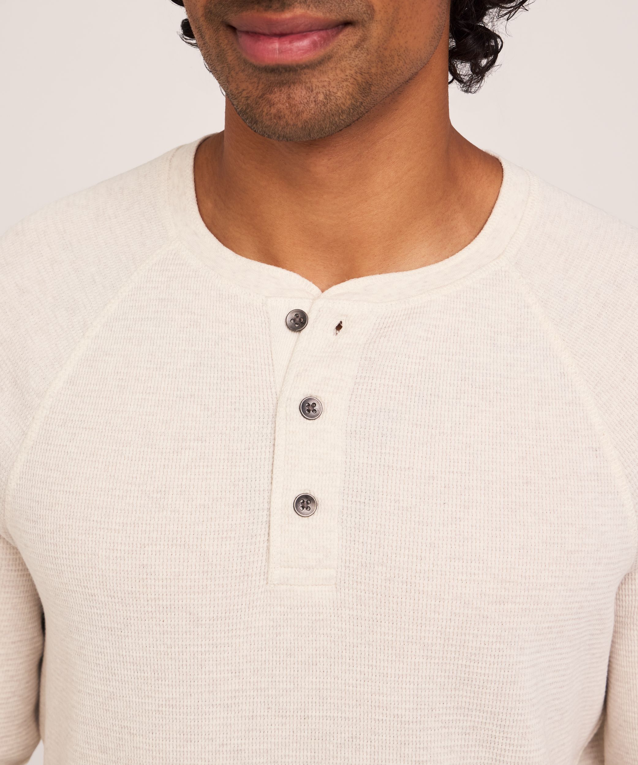 WindRiver Men's Waffle Raglan Long Sleeve Henley Shirt