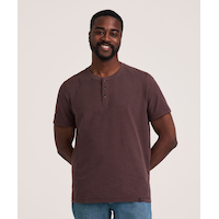 Haut henley à manches courtes avec fini lavé après confection, Denver Hayes Front_Flat
