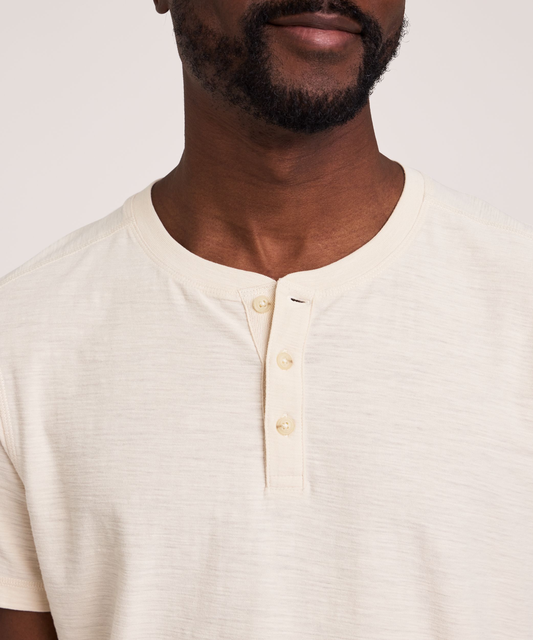 Denver Hayes Short Sleeve Garmet Wash Henley