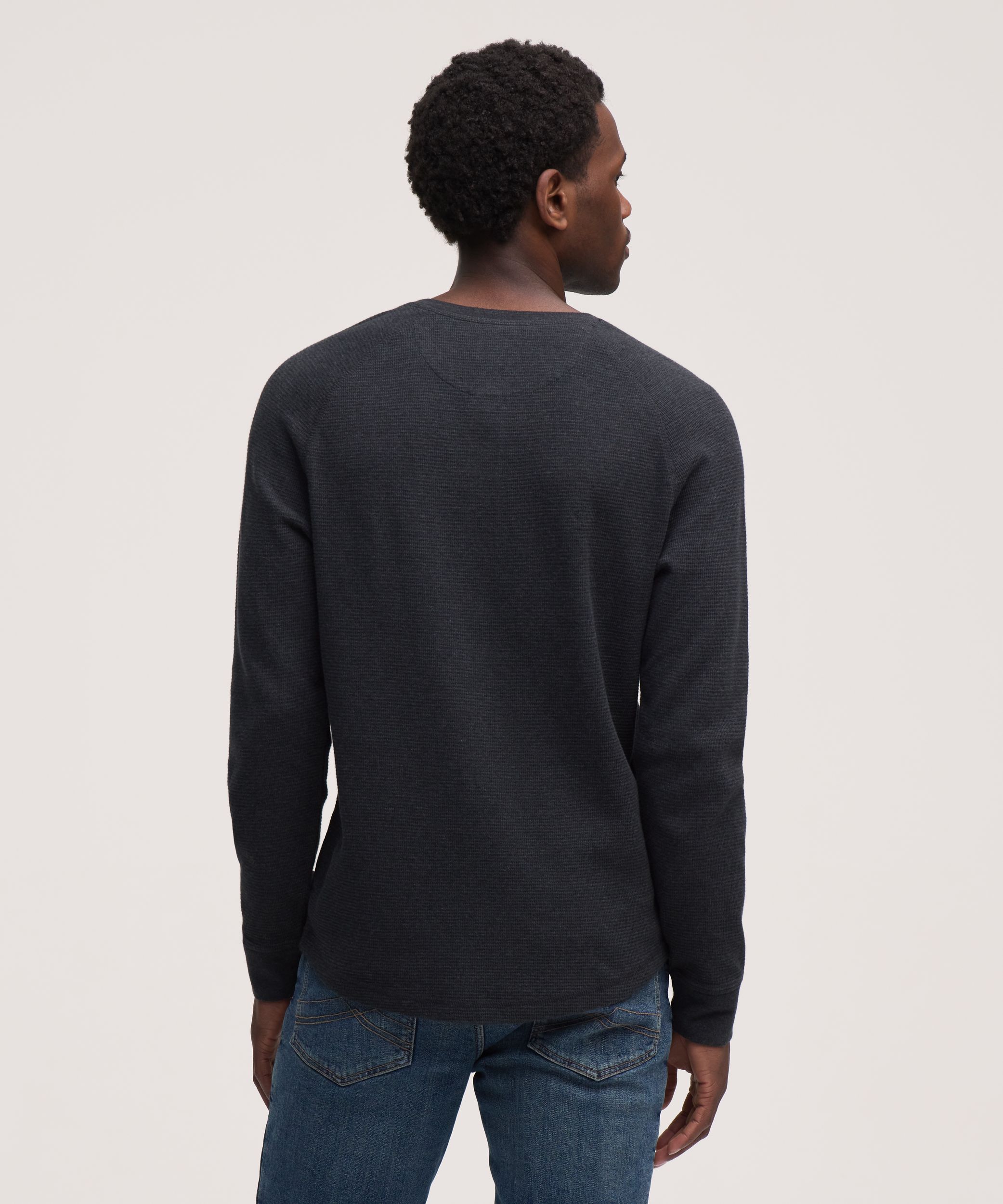 WindRiver Men's Long Sleeve Waffle Raglan Henley Shirt