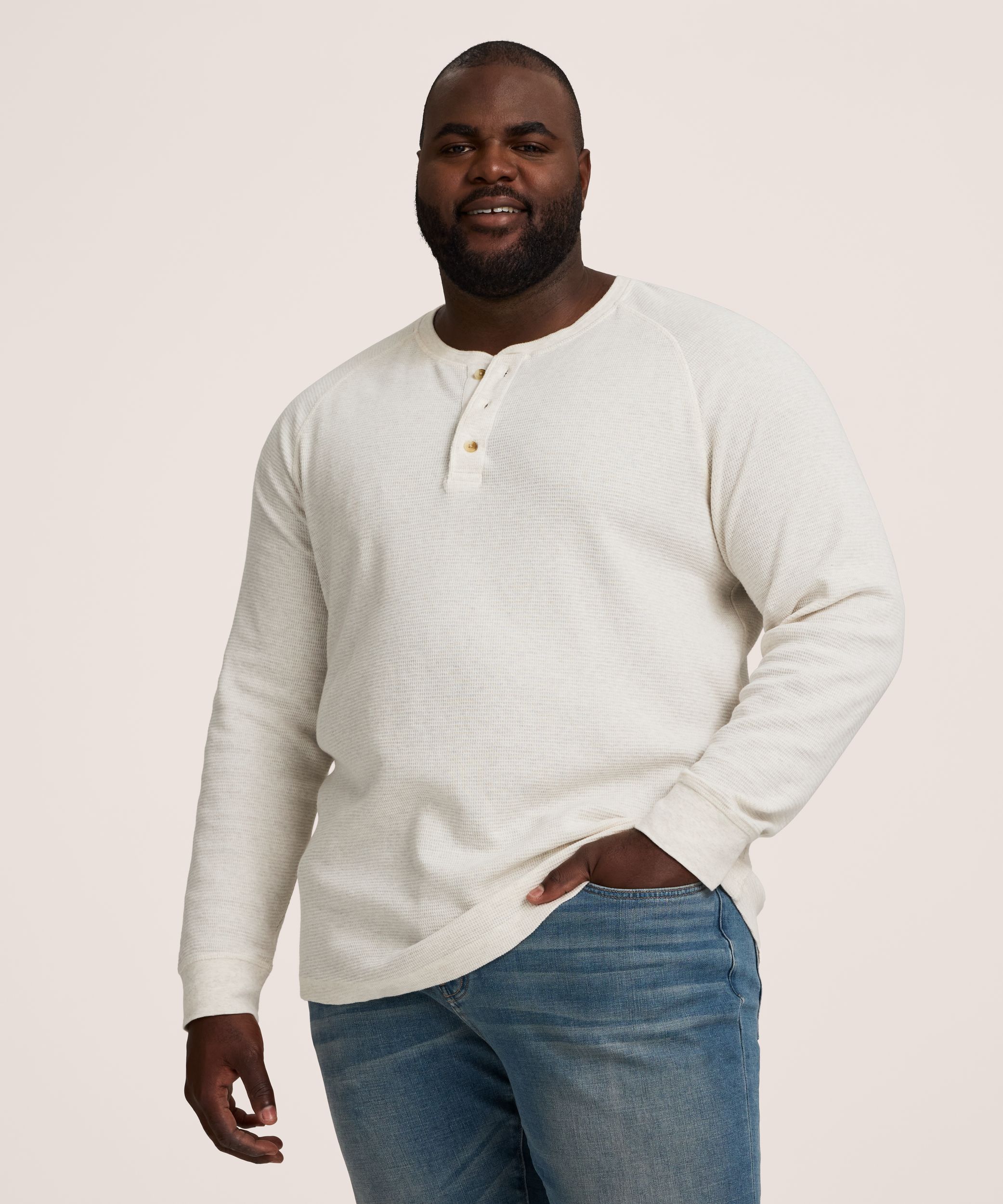 WindRiver Men's Long Sleeve Waffle Raglan Henley Shirt