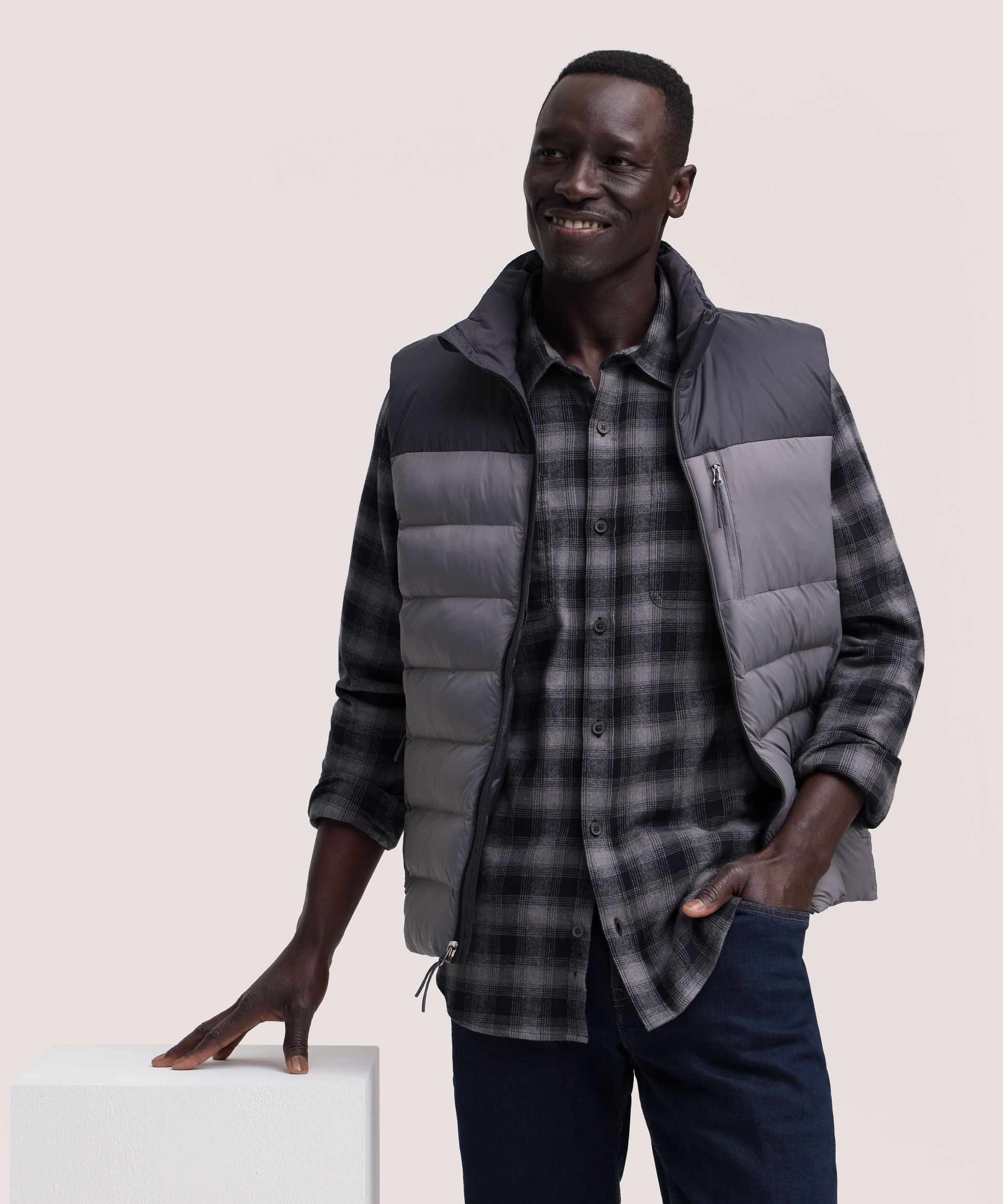 WindRiver Men's HD1 T-MAX Charge Puffer Vest
