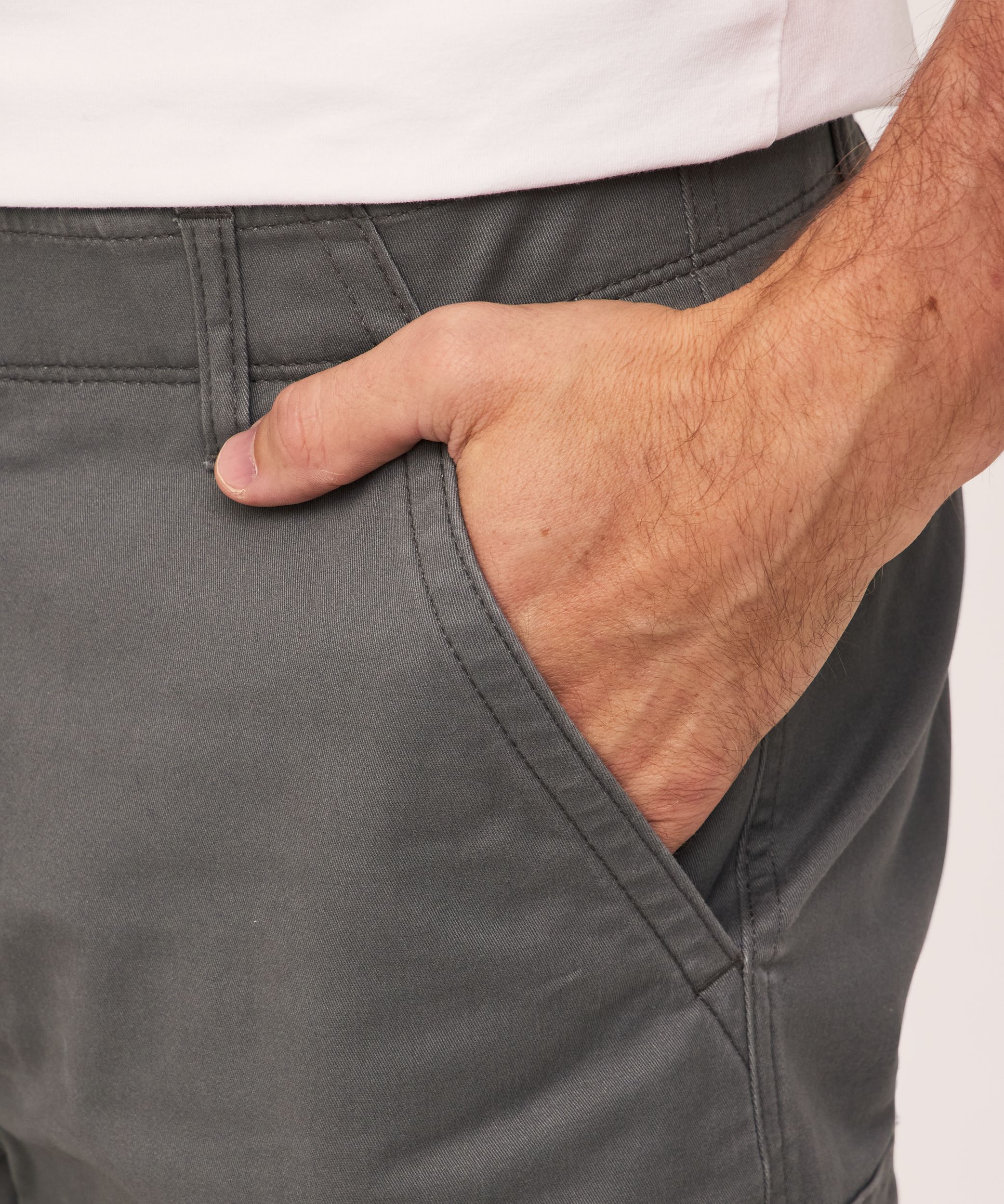 Denver Hayes Men's Mid Rise Stretch Cargo Shorts