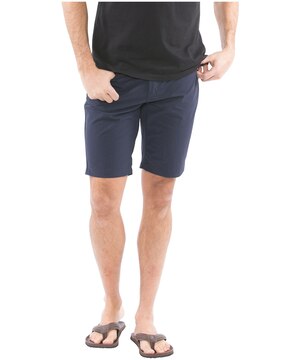 Lois Short chino extensible en sergé flammé pour hommes, Dennis