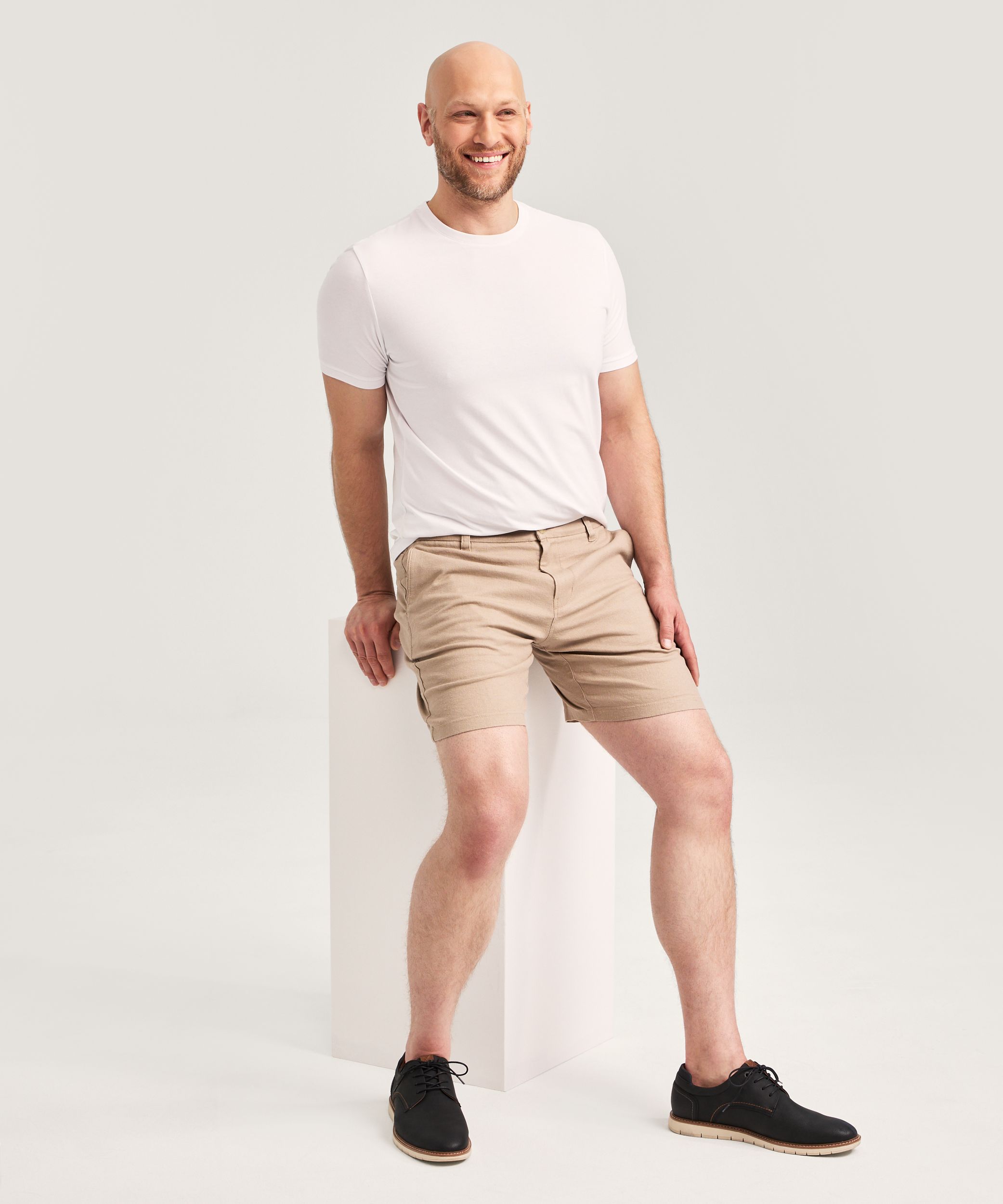 Denver Hayes Men's 8 Inch Linen Stretch Shorts