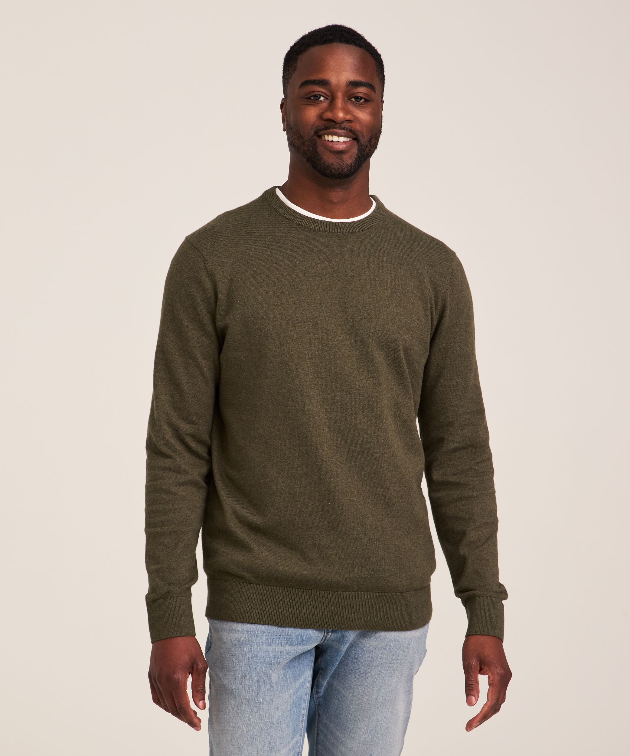 Denver Hayes Men's Crewneck Sweater