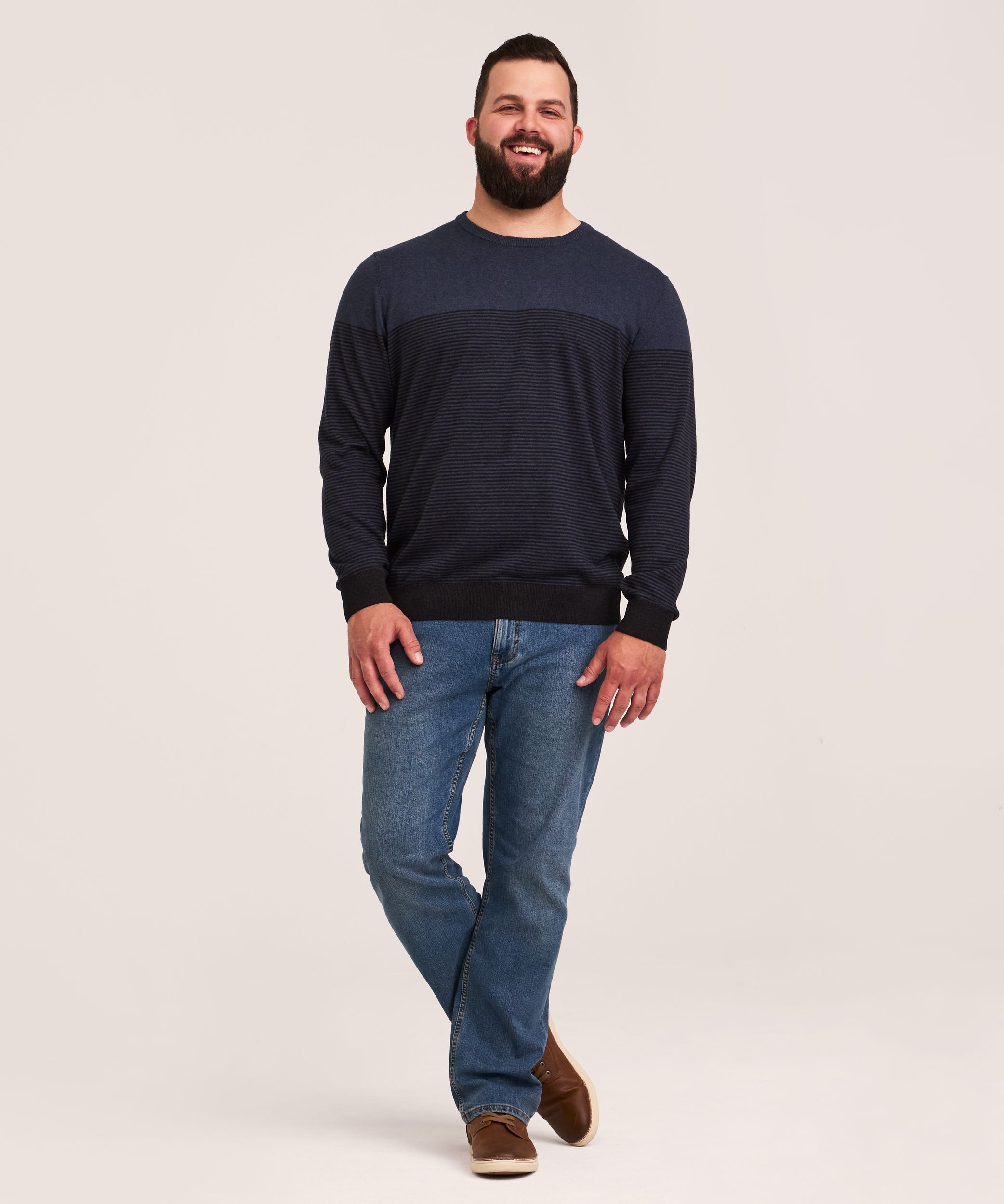 Denver Hayes Men's Crewneck Sweater