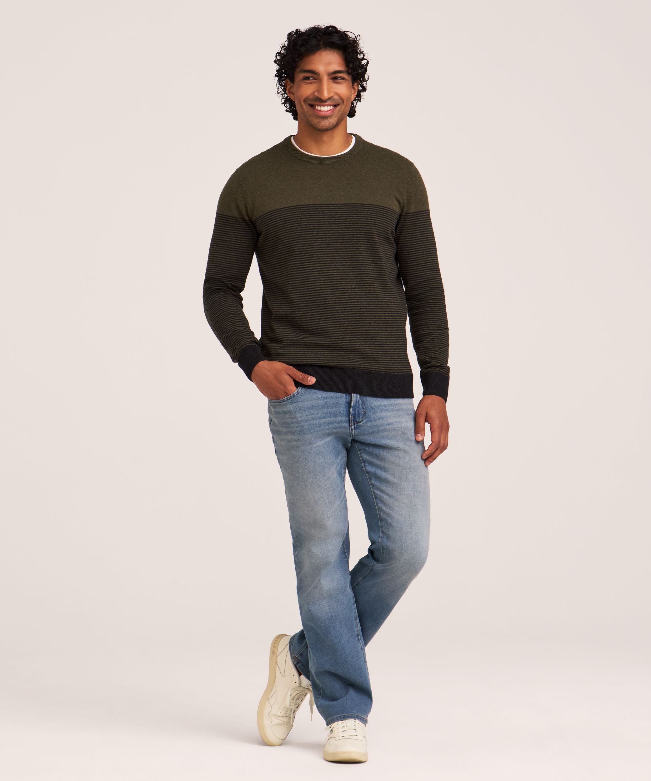 Denver Hayes Men's Crewneck Sweater