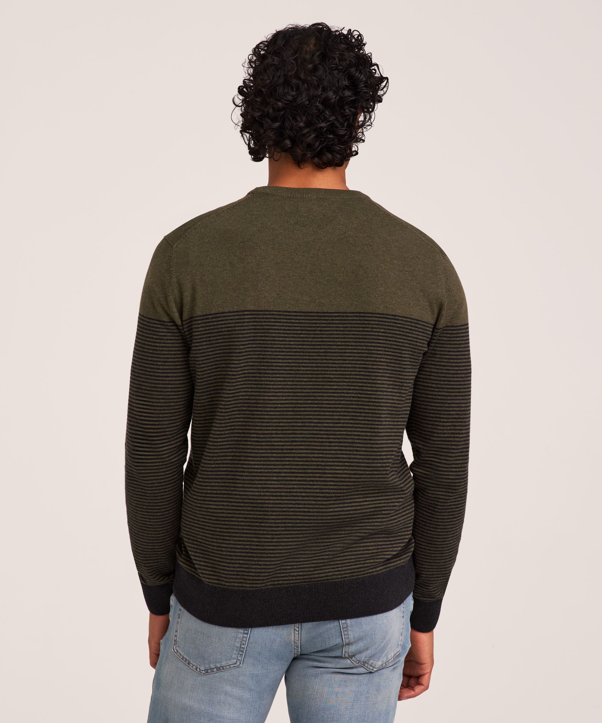 Denver Hayes Men's Crewneck Sweater