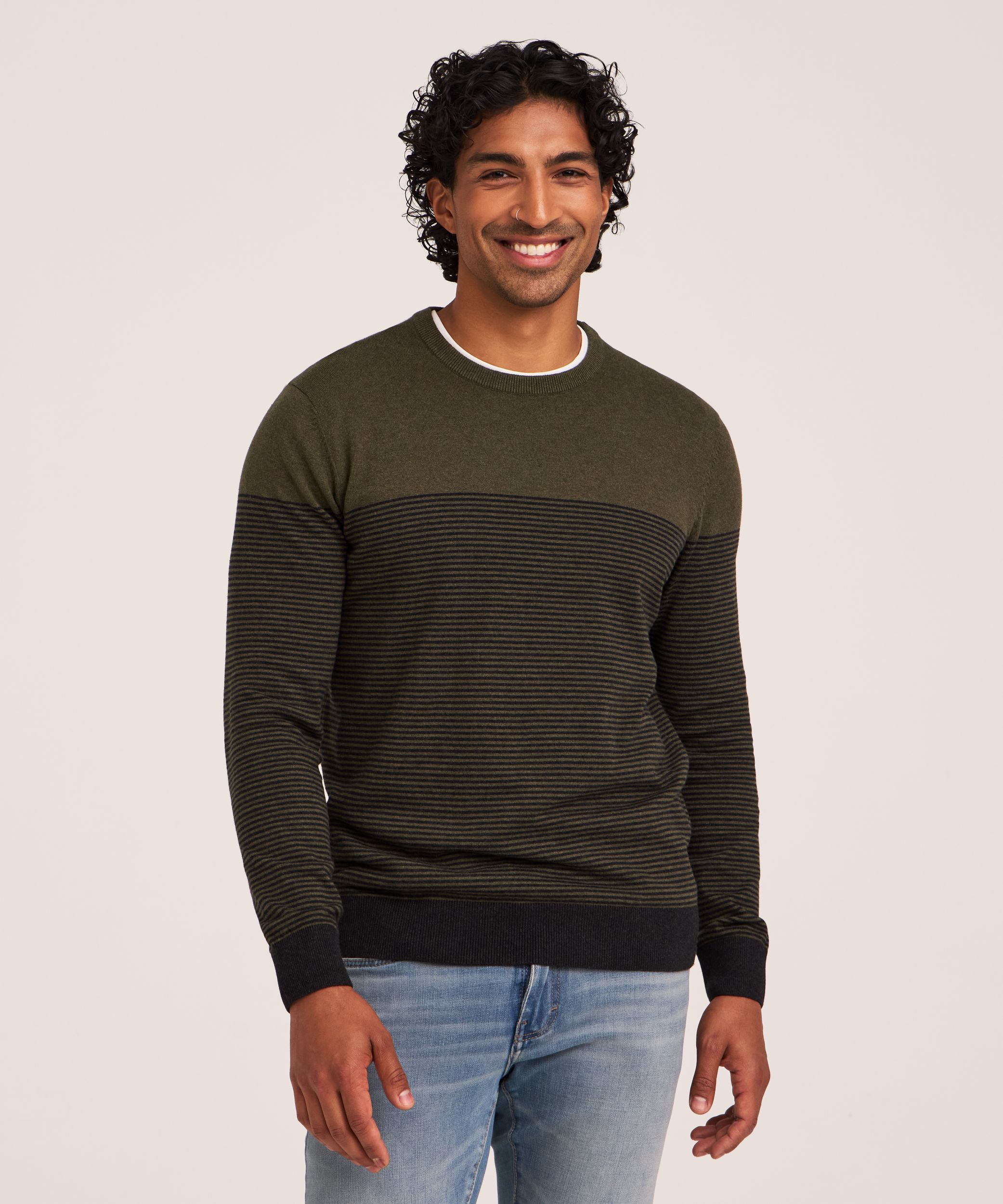 Denver Hayes Men's Crewneck Sweater