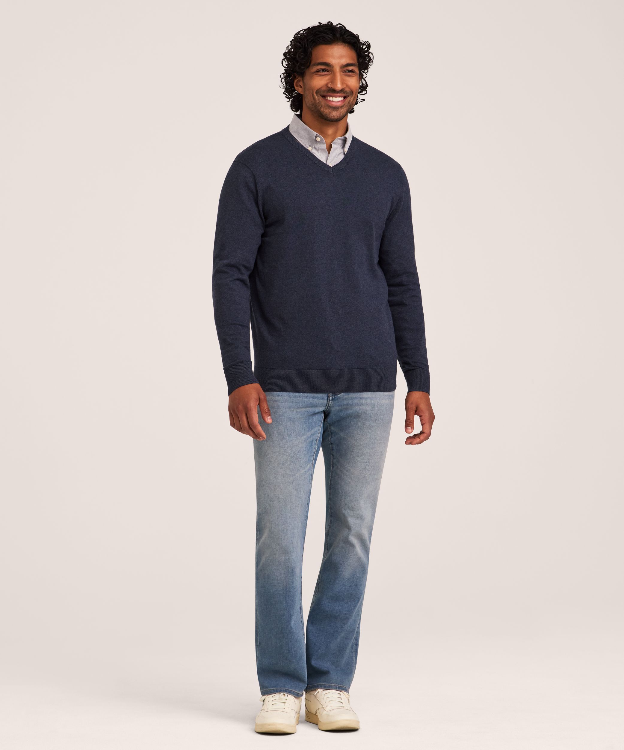 Denver Hayes Men's V-Neck Sweater