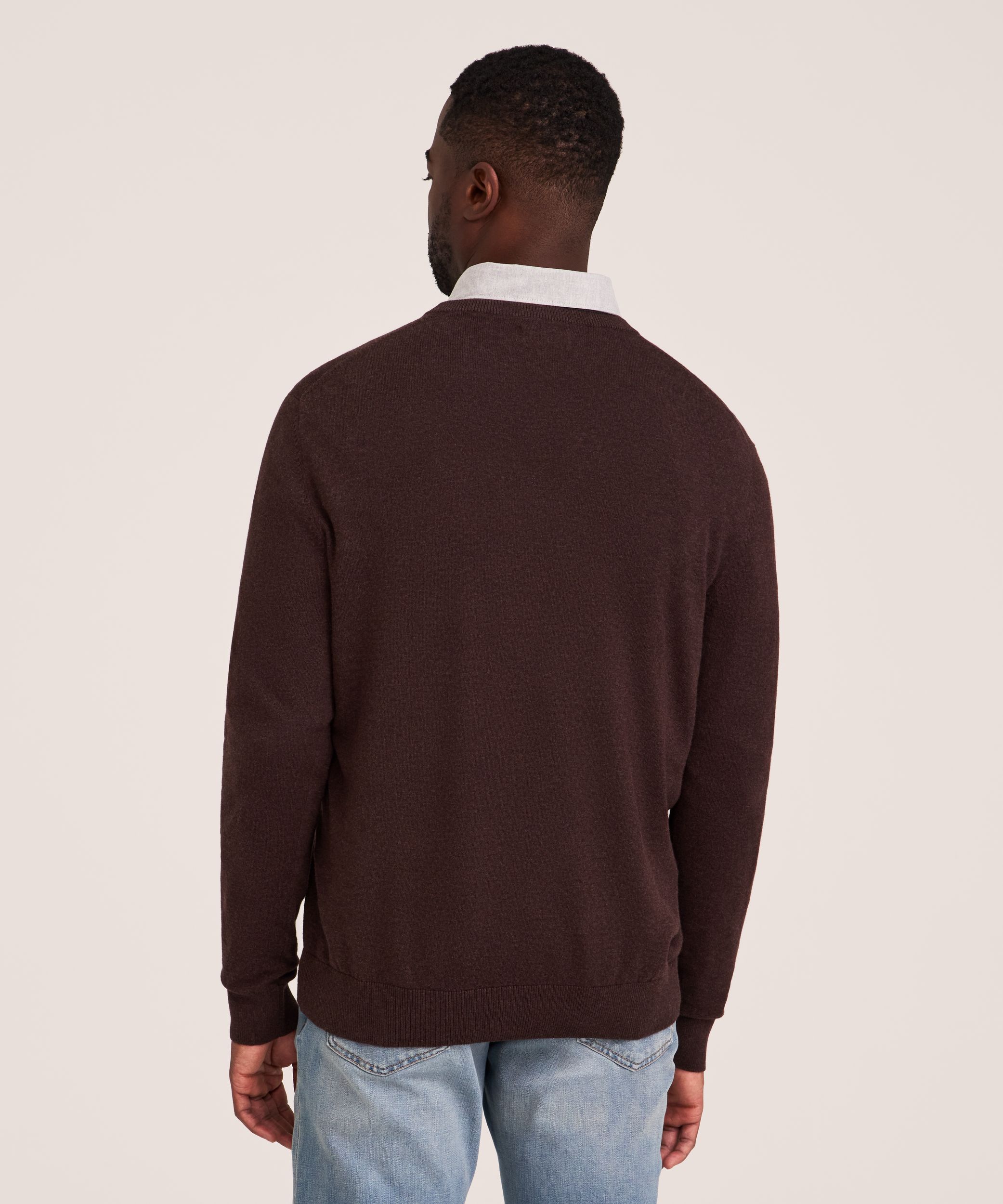 Denver Hayes Men's V-Neck Sweater