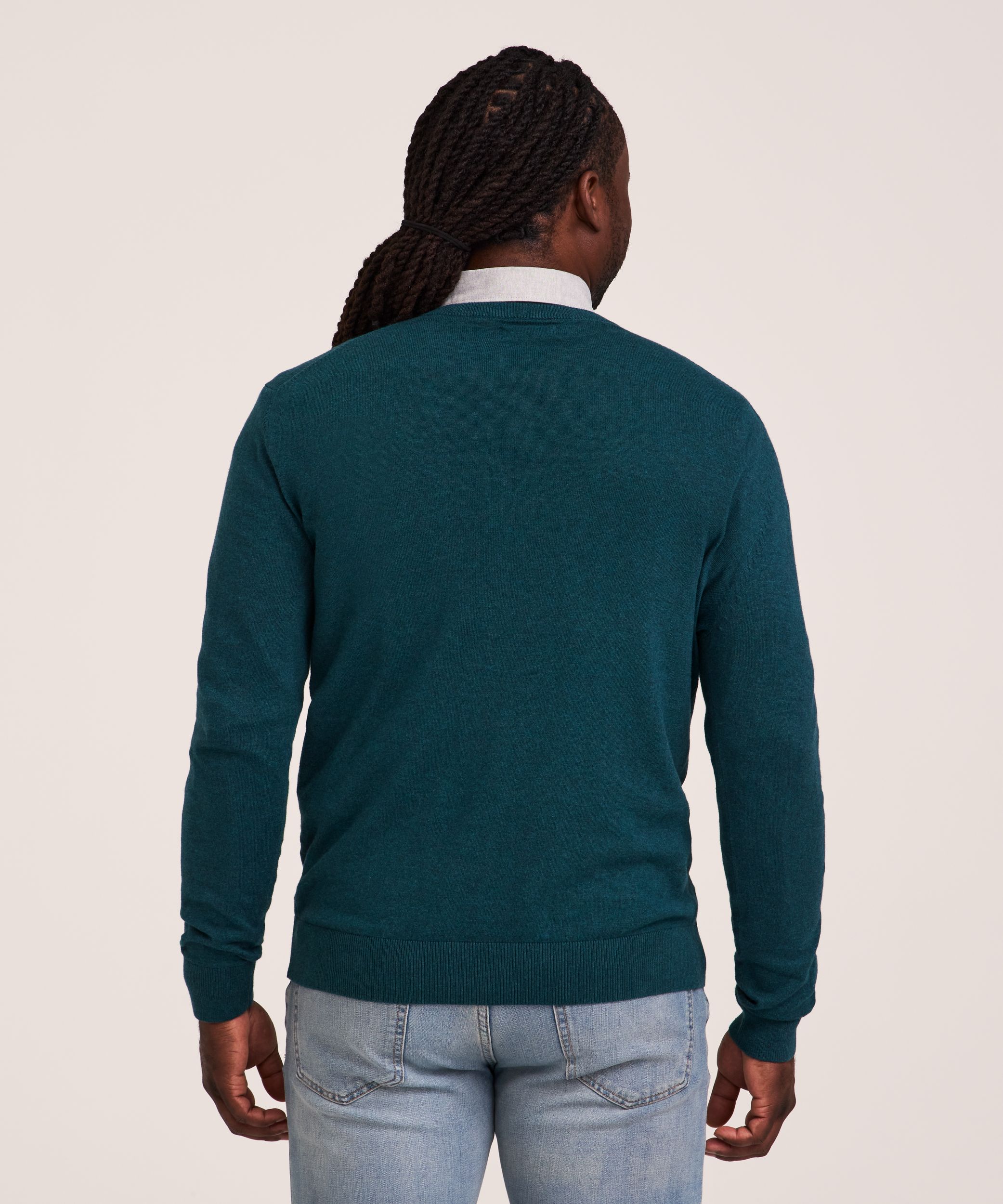 Denver Hayes Men's V-Neck Sweater