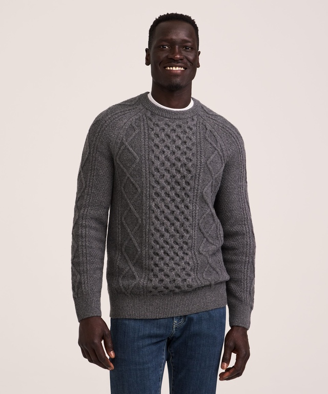 WindRiver Men's Heritage Cable Knit Crewneck Sweater