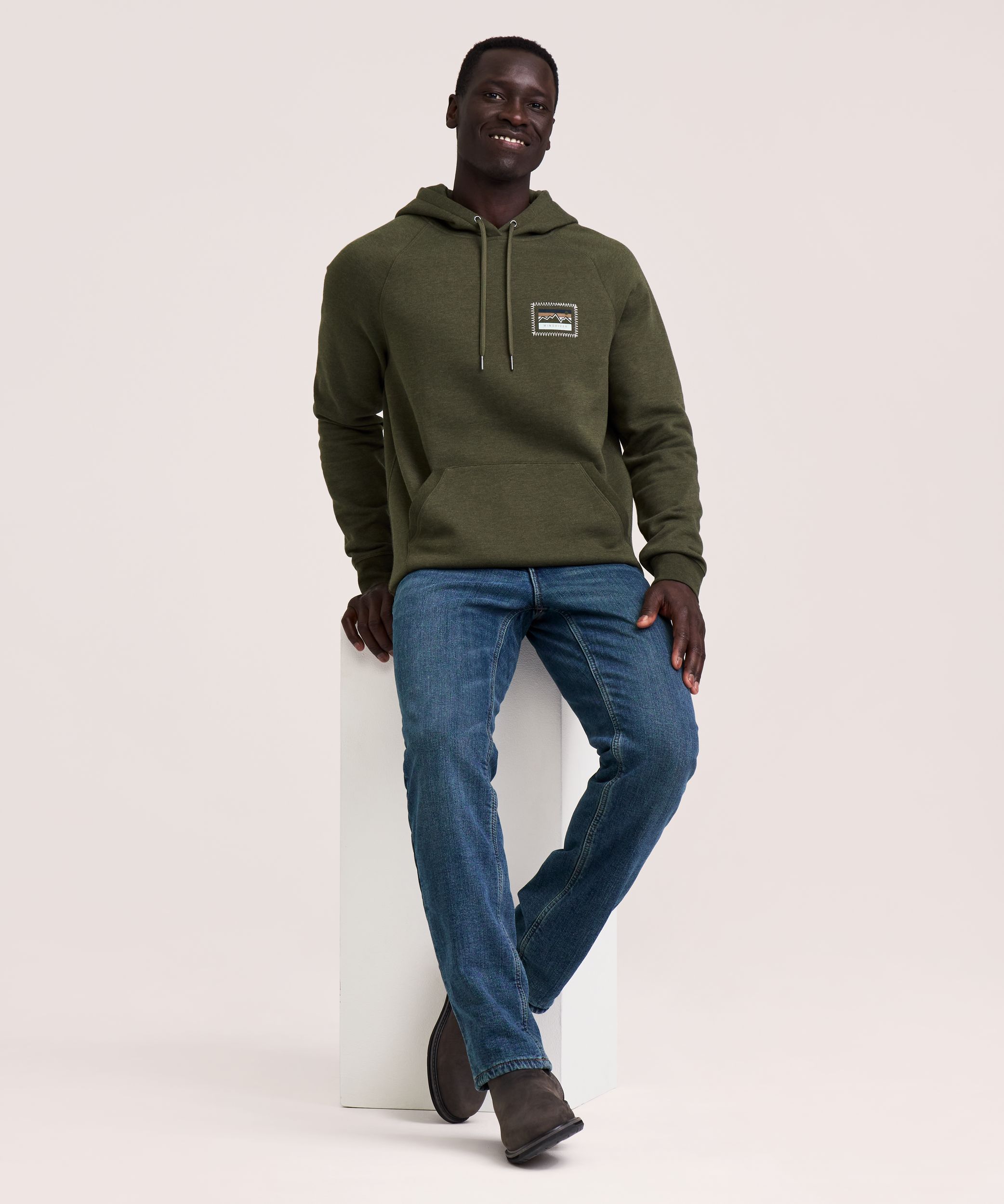 WindRiver Fleece Pullover Graphic Hoodie