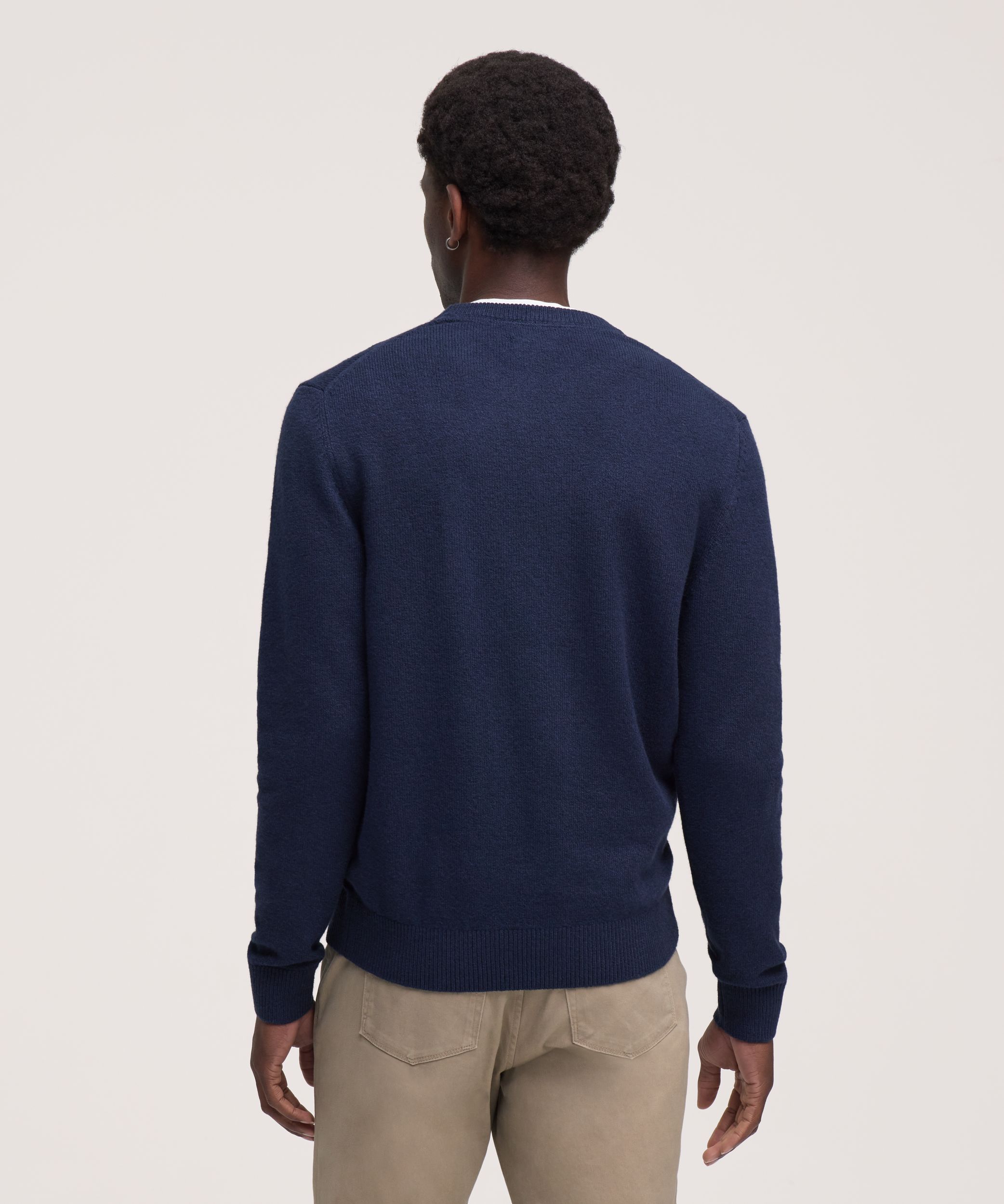 Denver Hayes Men's Lofty knit Solid Crewneck Sweater
