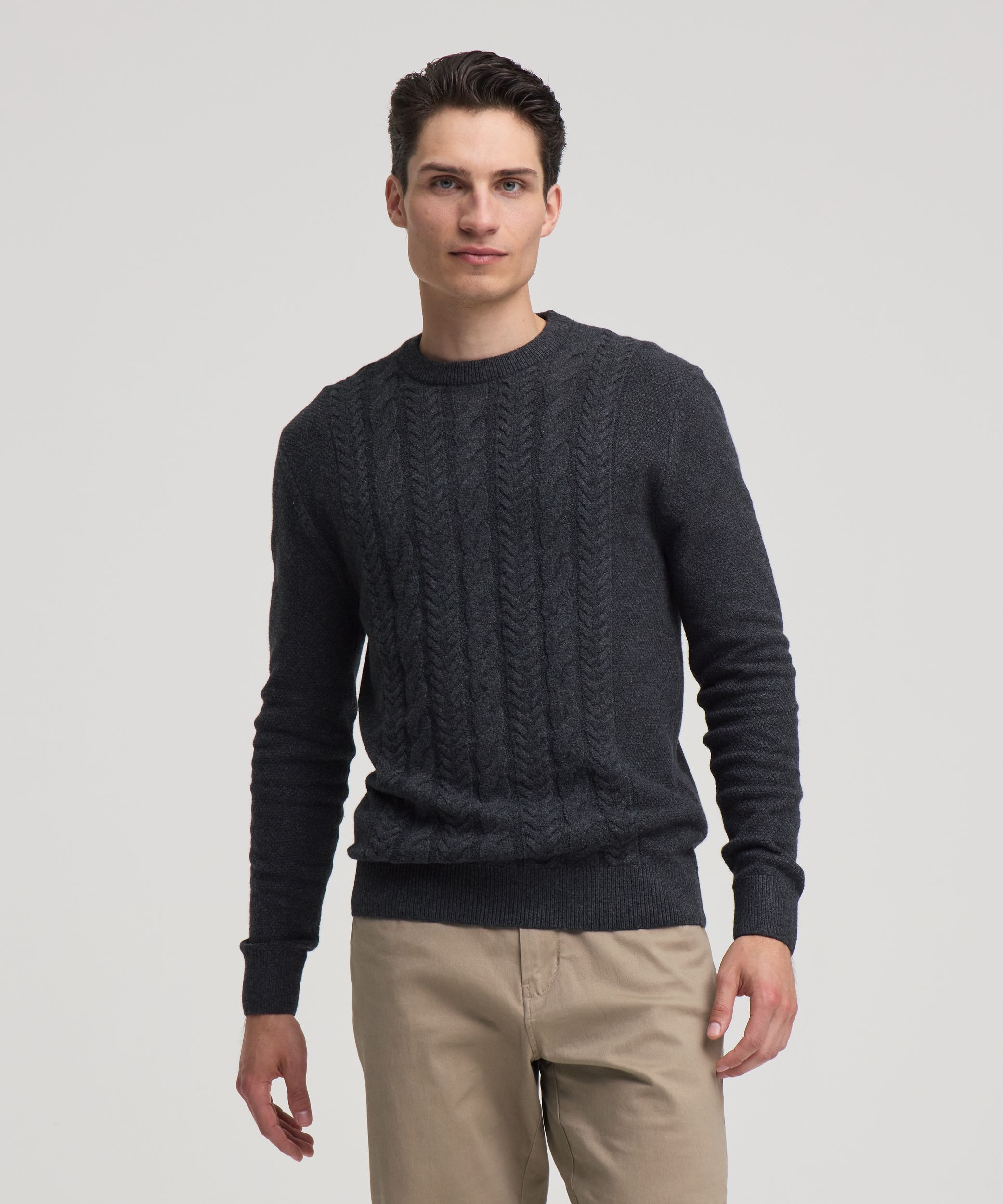 Denver Hayes Men's Lofty knit Cable Crewneck Sweater