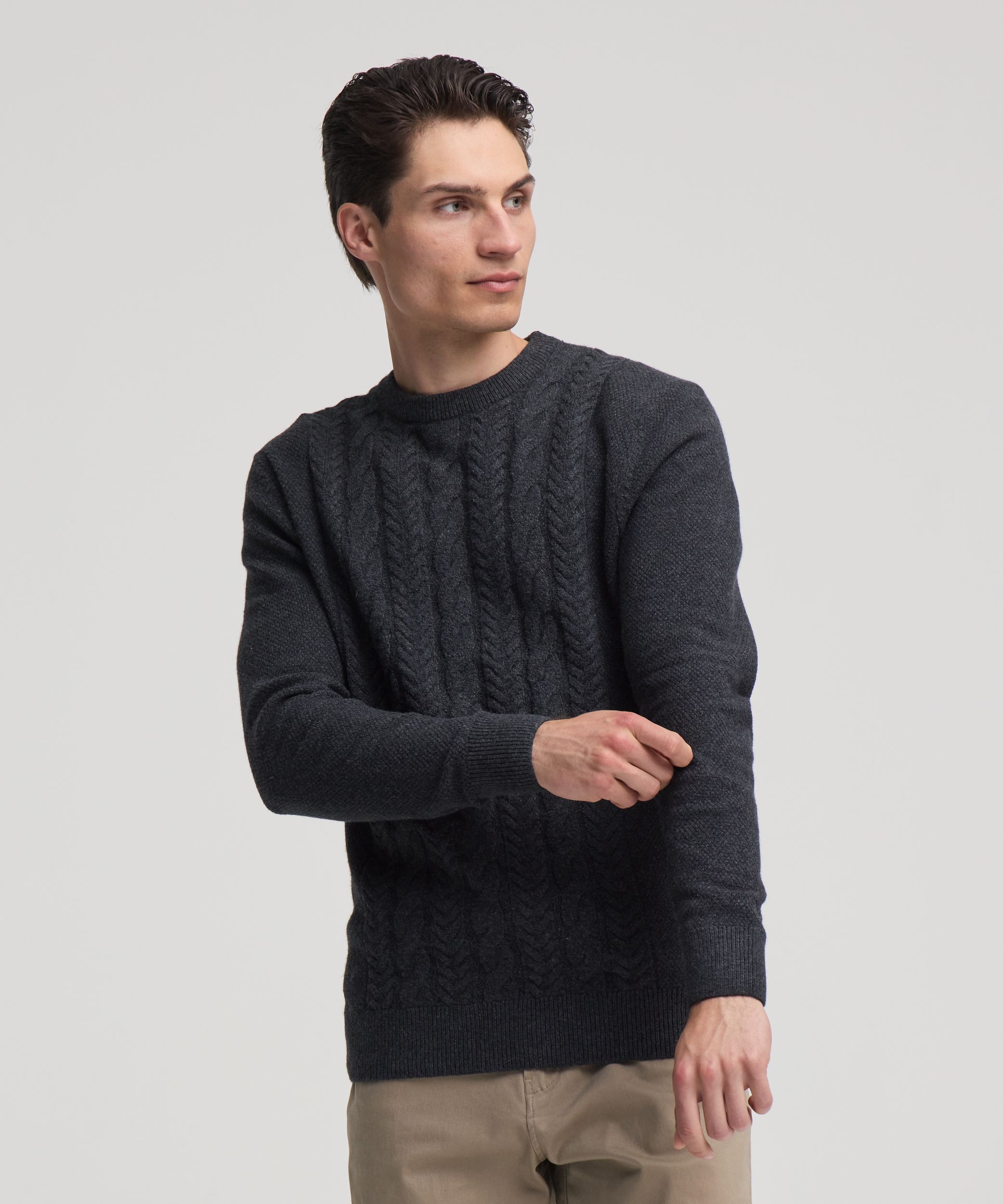 Denver Hayes Men's Lofty knit Cable Crewneck Sweater
