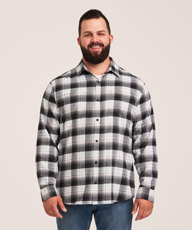 WindRiver Men's Basic Stretch Flannel Snap Down Shirt