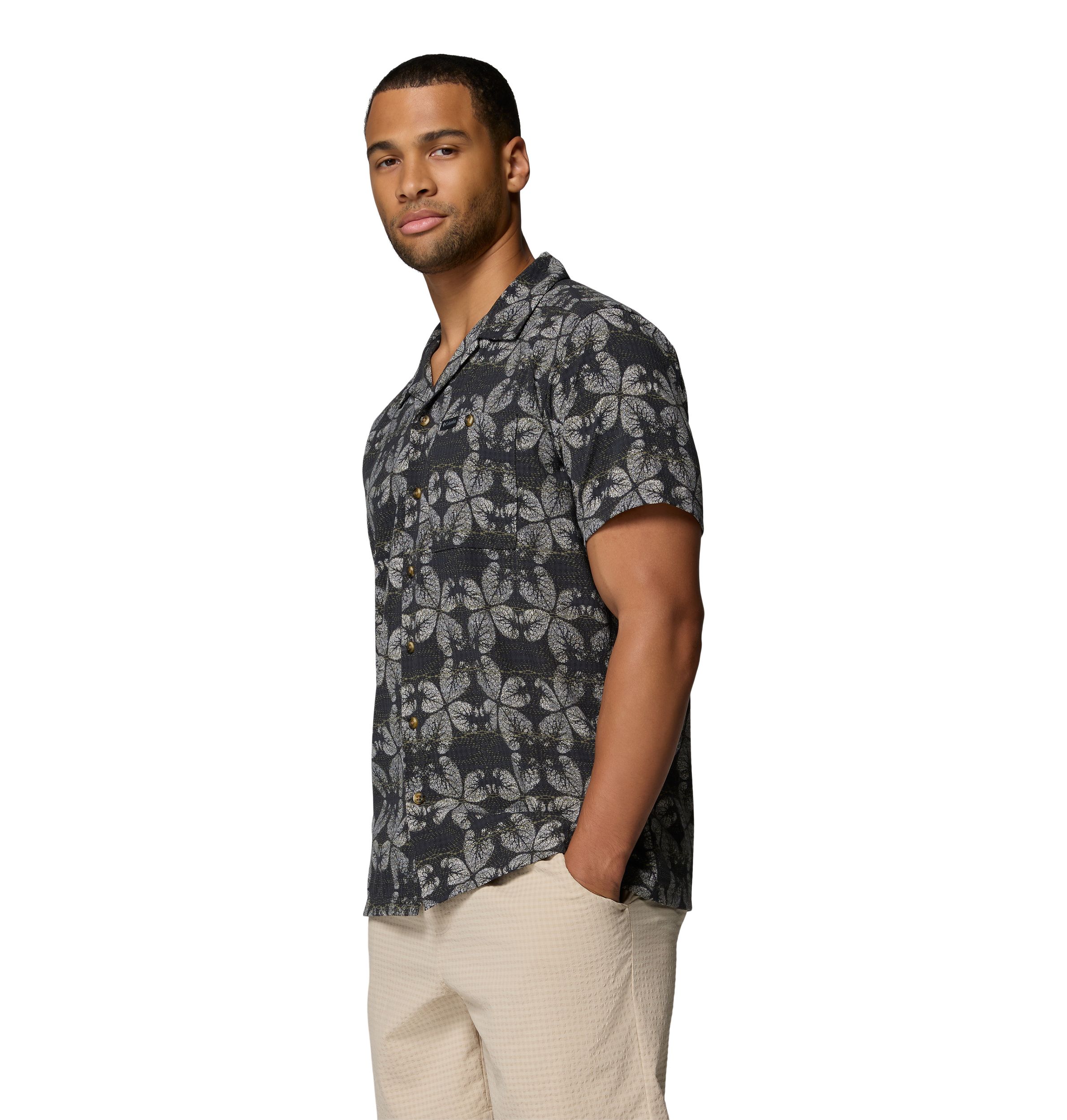 Columbia Men's Utilizer Camp Collar Print Short Sleeve Shirt
