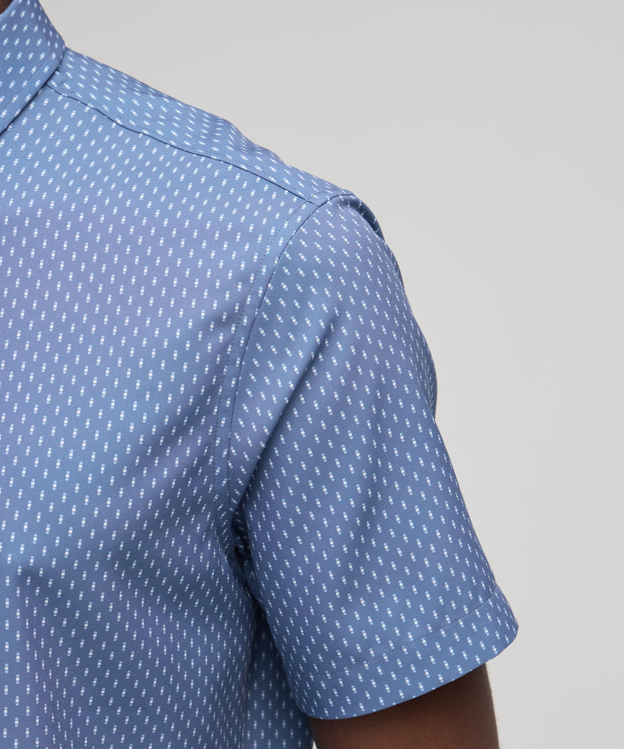 Denver Hayes Men's Short Sleeve Hybrid 4-Way Stretch Shirt