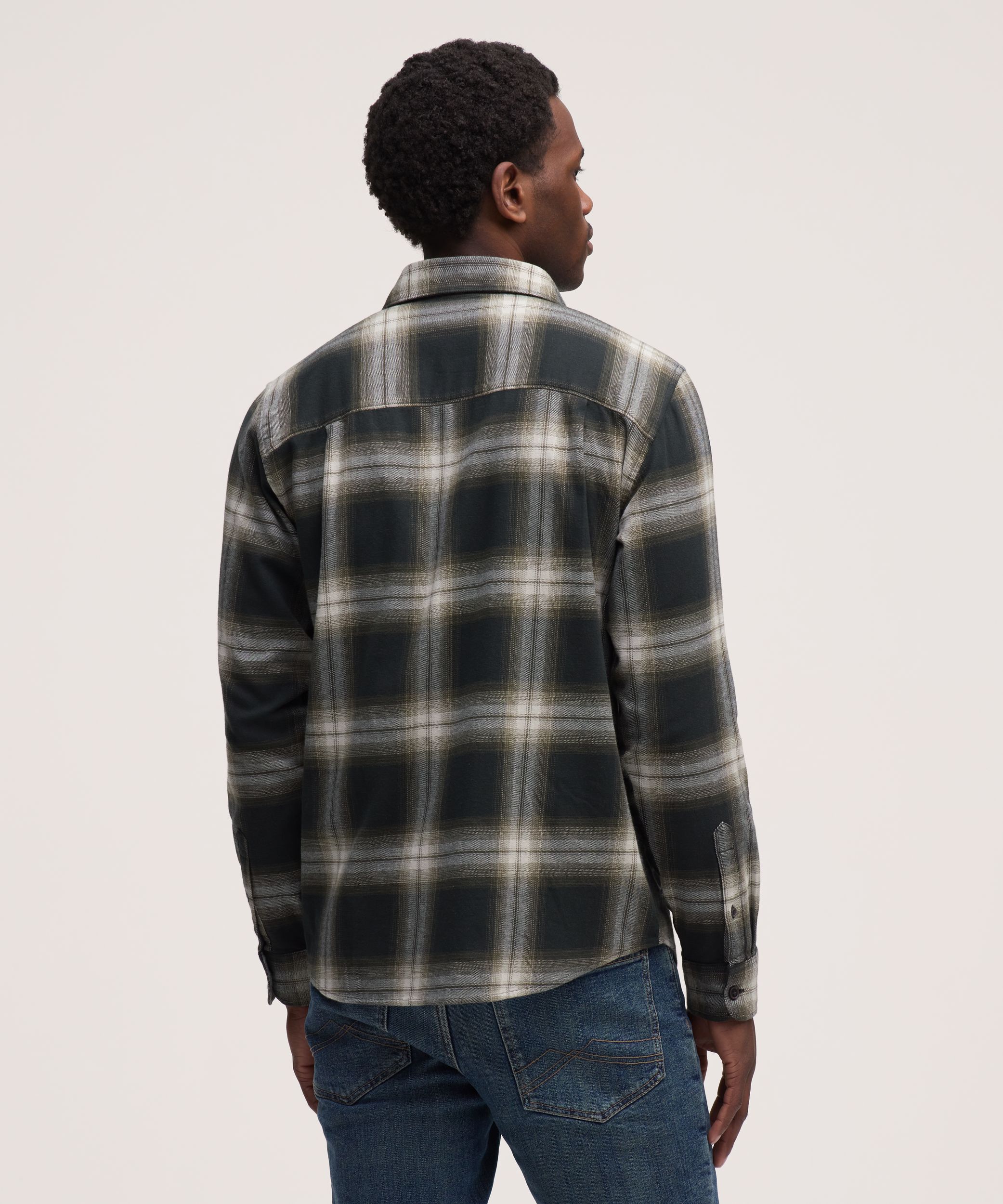 WindRiver Men's Contrast Basic Stretch Flannel Shirt
