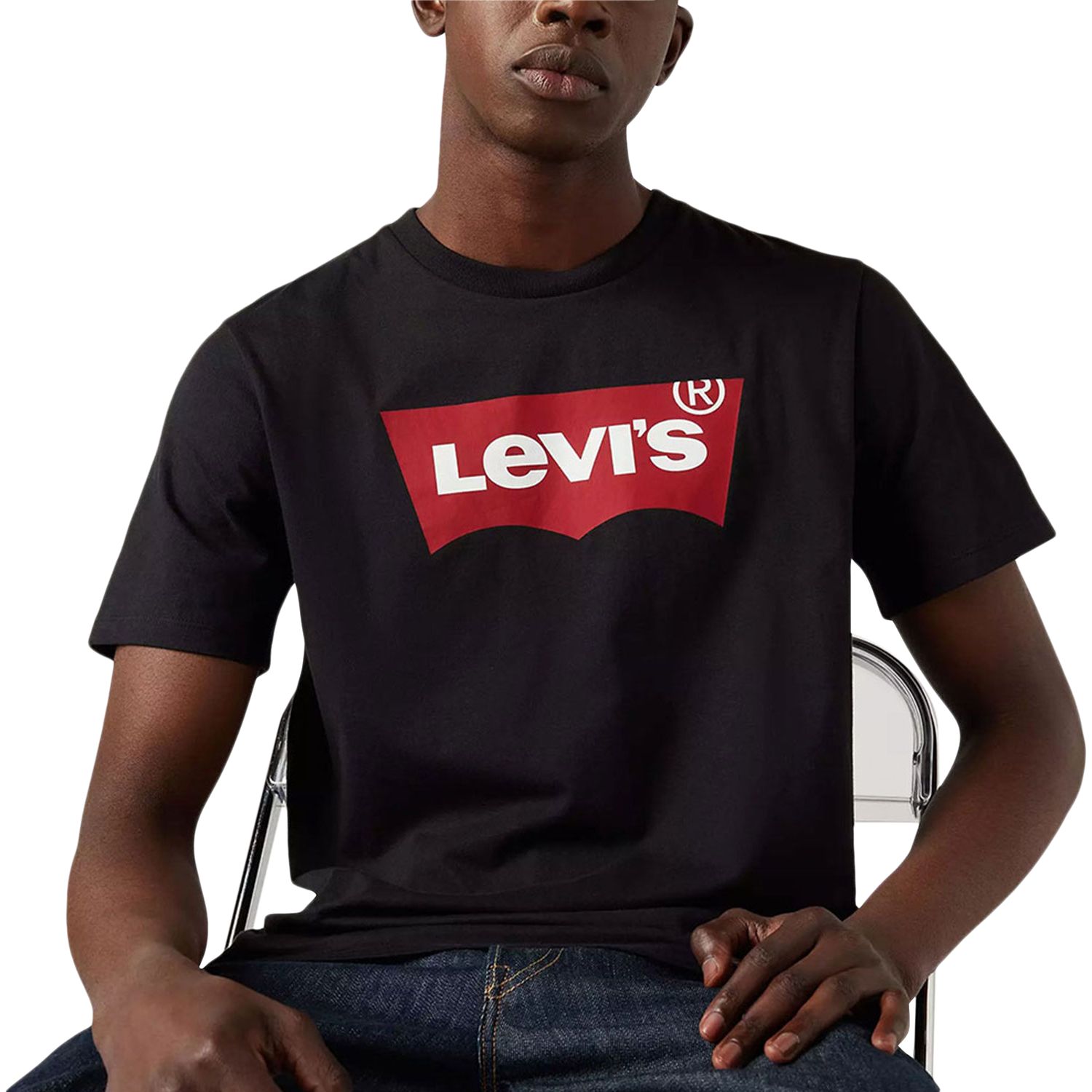 T-shirt graphique de Levi's de coupe standard à col ras du cou et ailes de chauve-souris, pour hommes