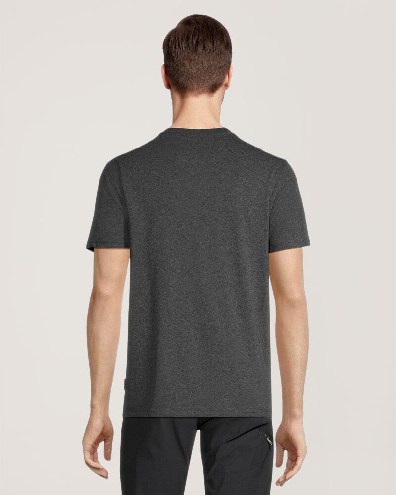 WindRiver Men's Adventure Awaits Graphic Short Sleeve Crew