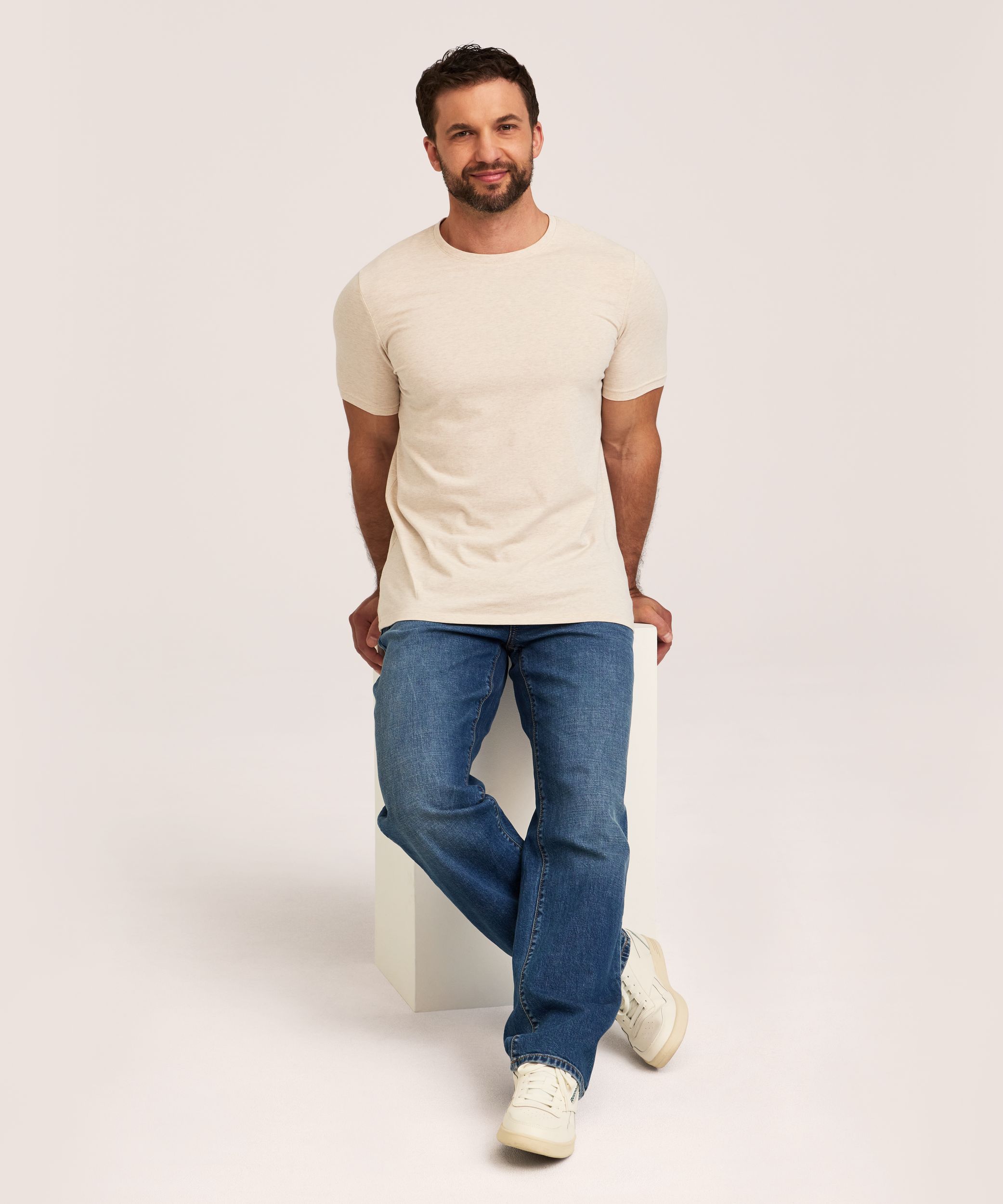 Denver Hayes Men's Stretch Modern Fit Crewneck T-Shirt