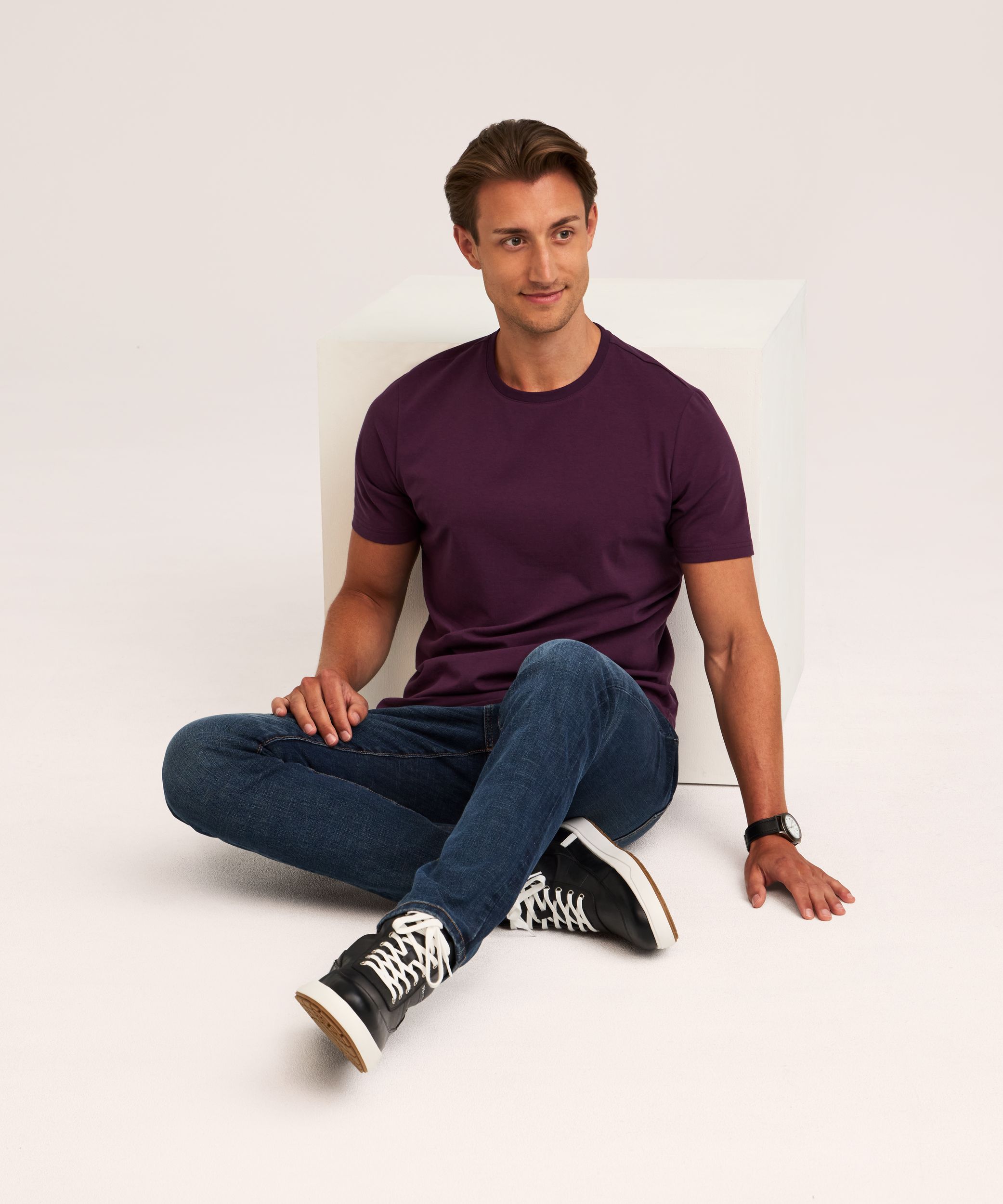 Denver Hayes Men's Seasonal Stretch Crewneck T-Shirt