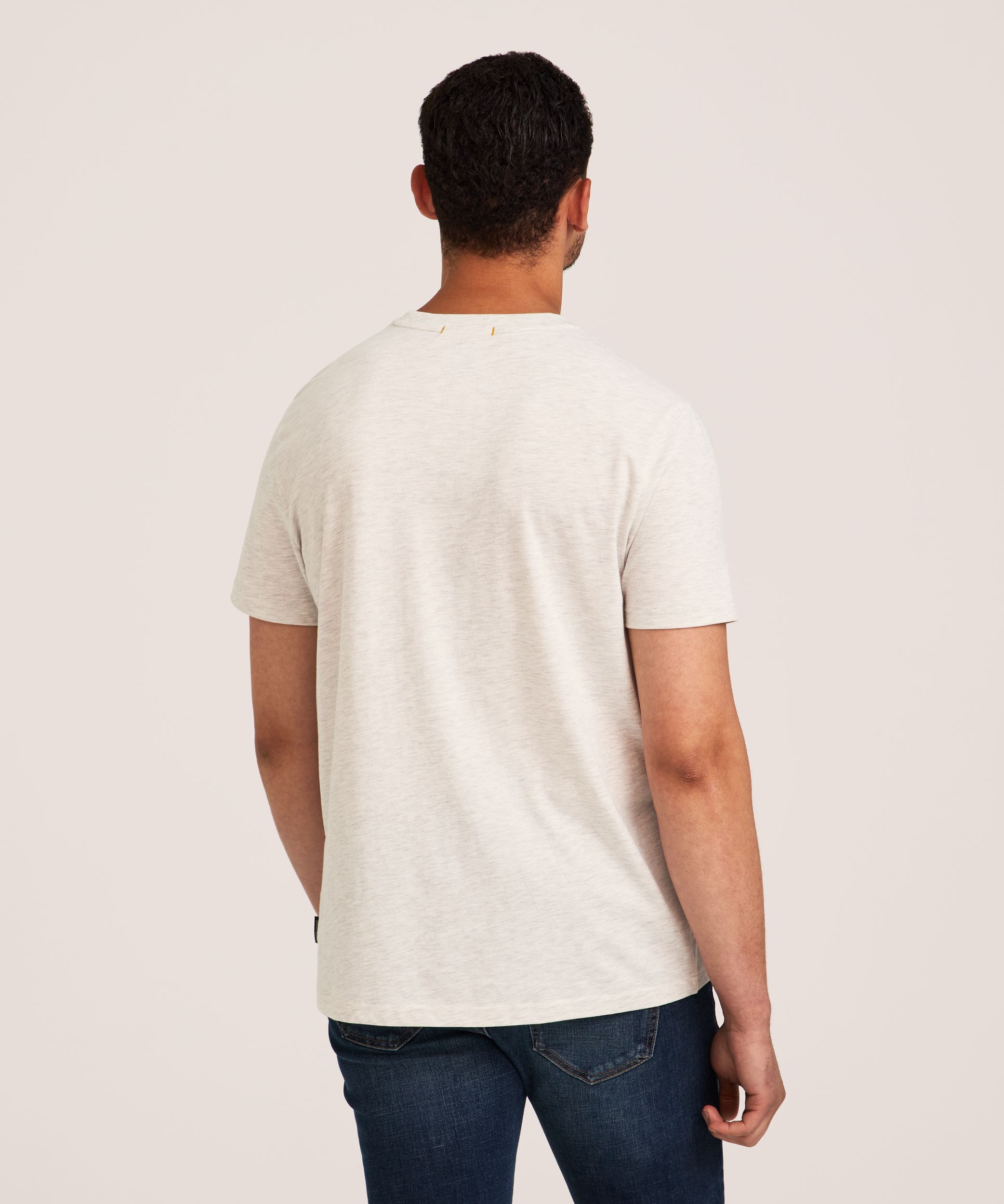 WindRiver Men's Modern Lines Graphic T-Shirt