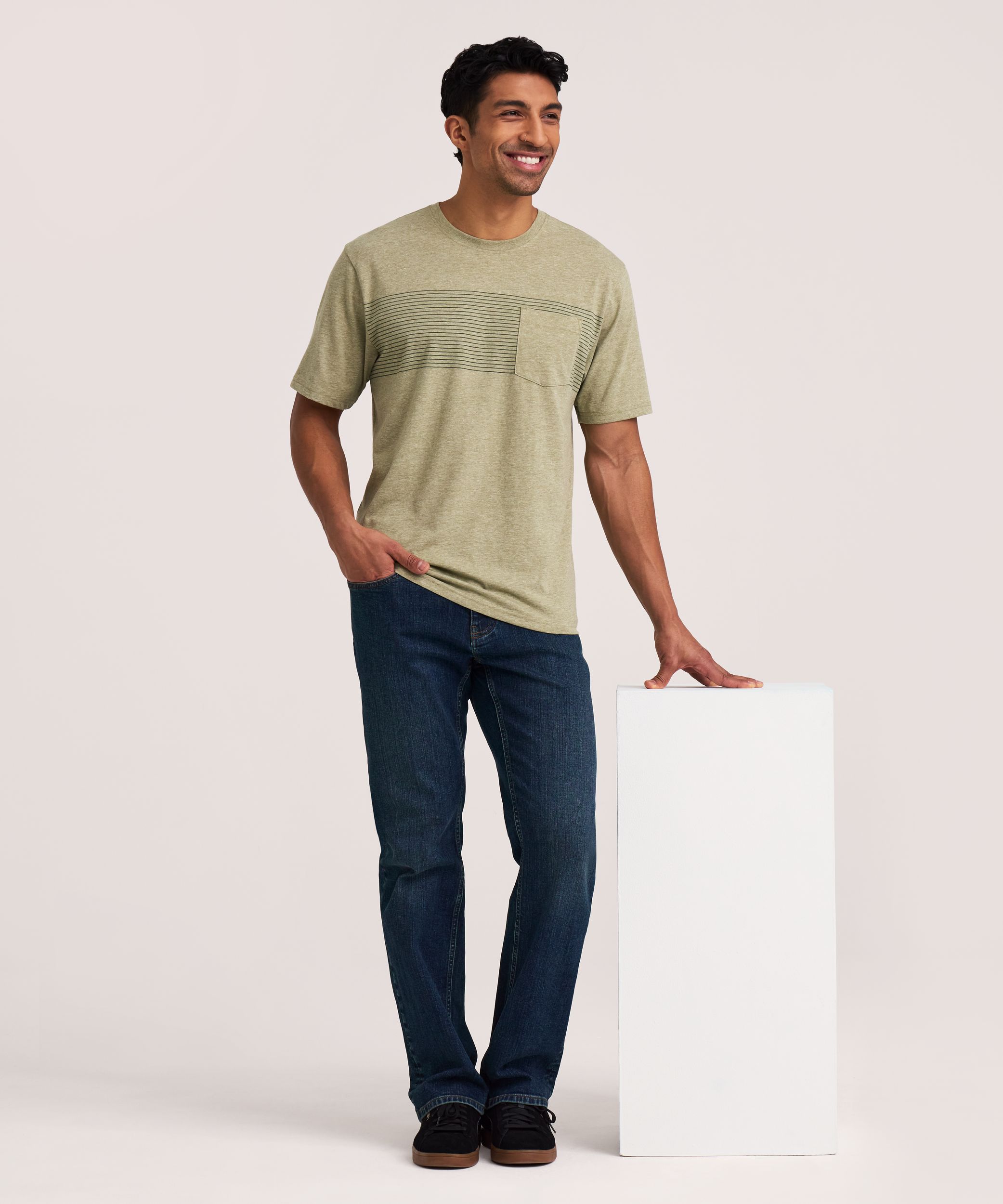 Denver Hayes Men's Short Sleeve Lightweight Pocket T-Shirt