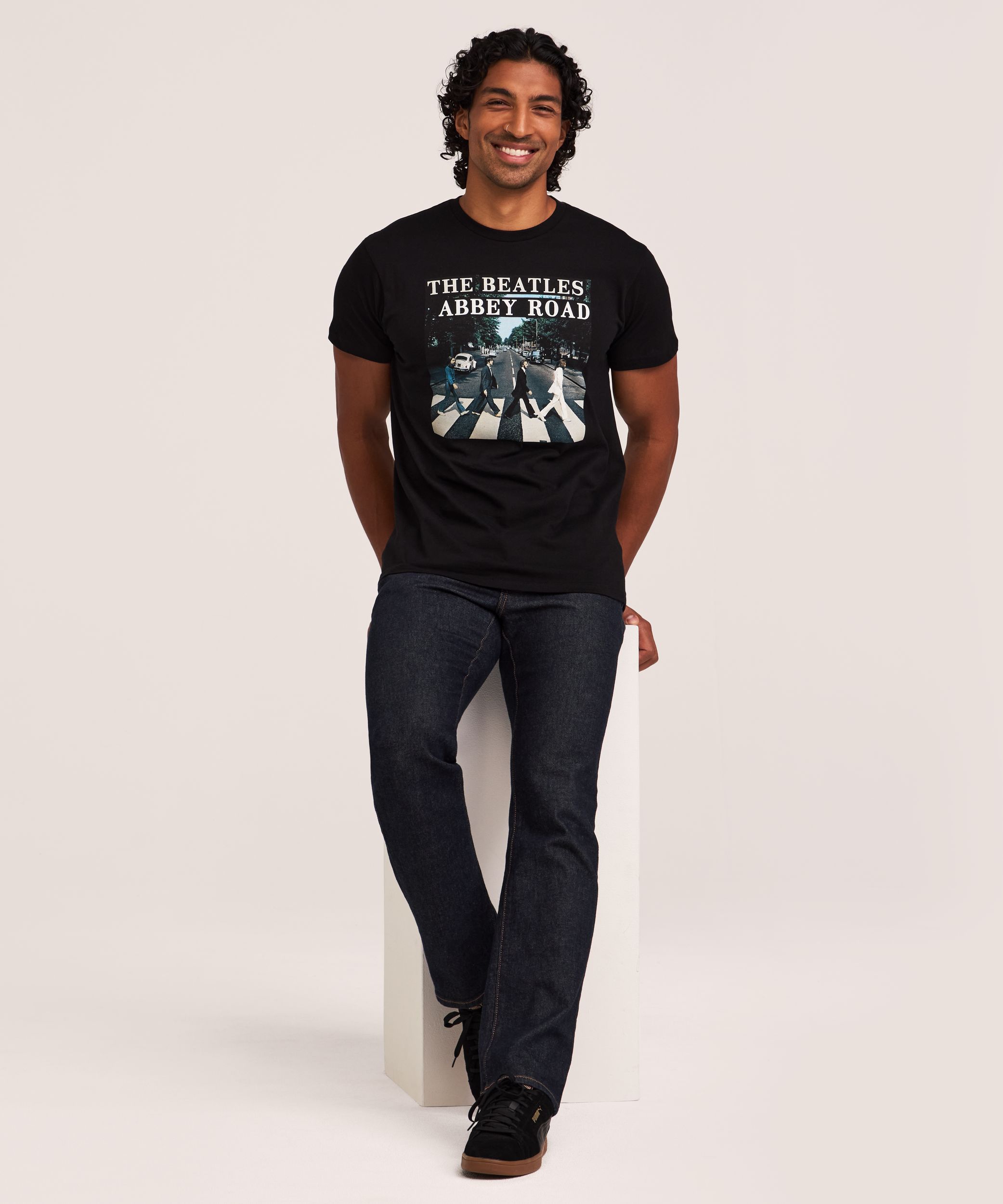 Men's Beatles Abbey Road Short Sleeve Graphic T-Shirt