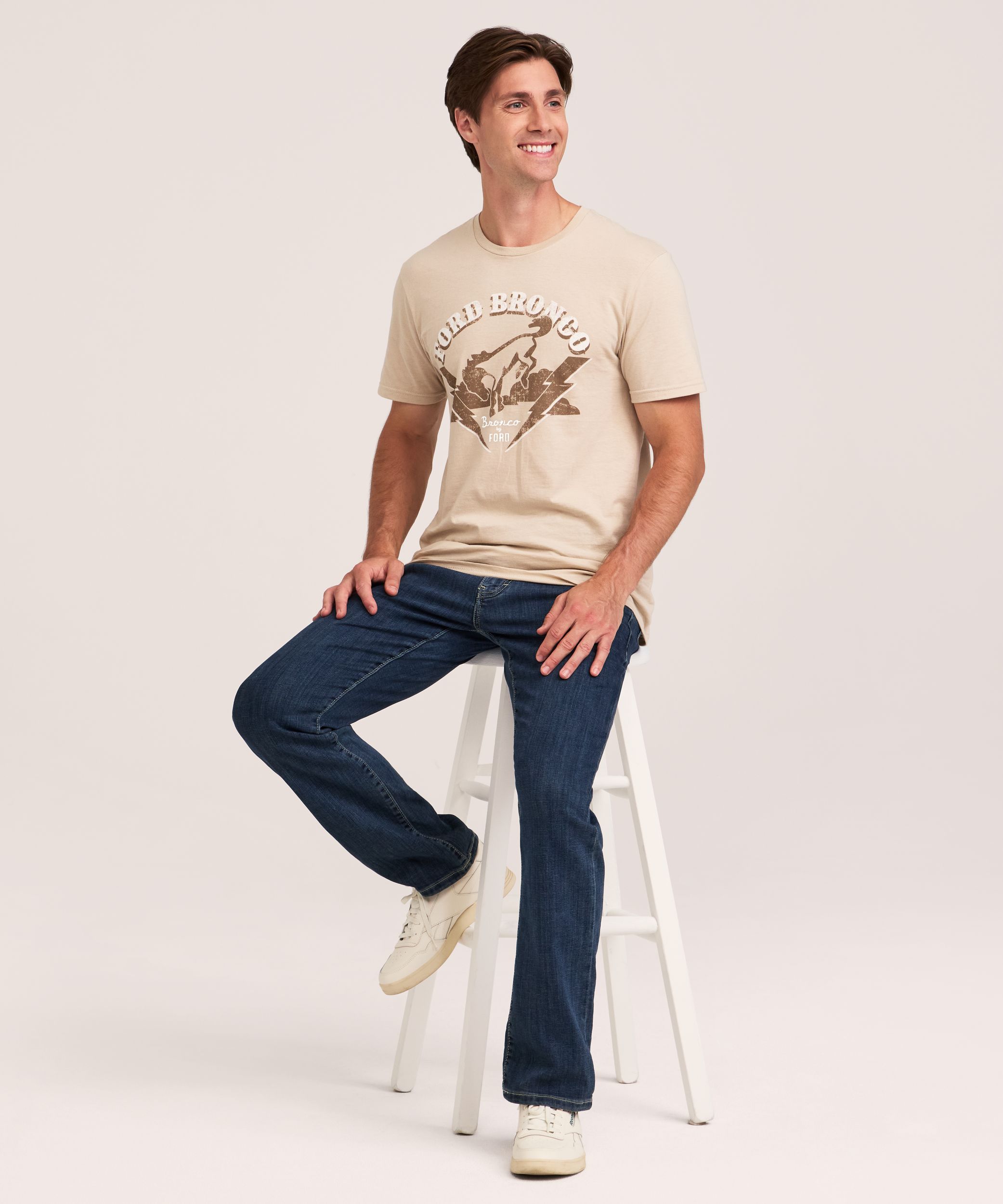 Men's Ford Bronco Crewneck Graphic T-Shirt