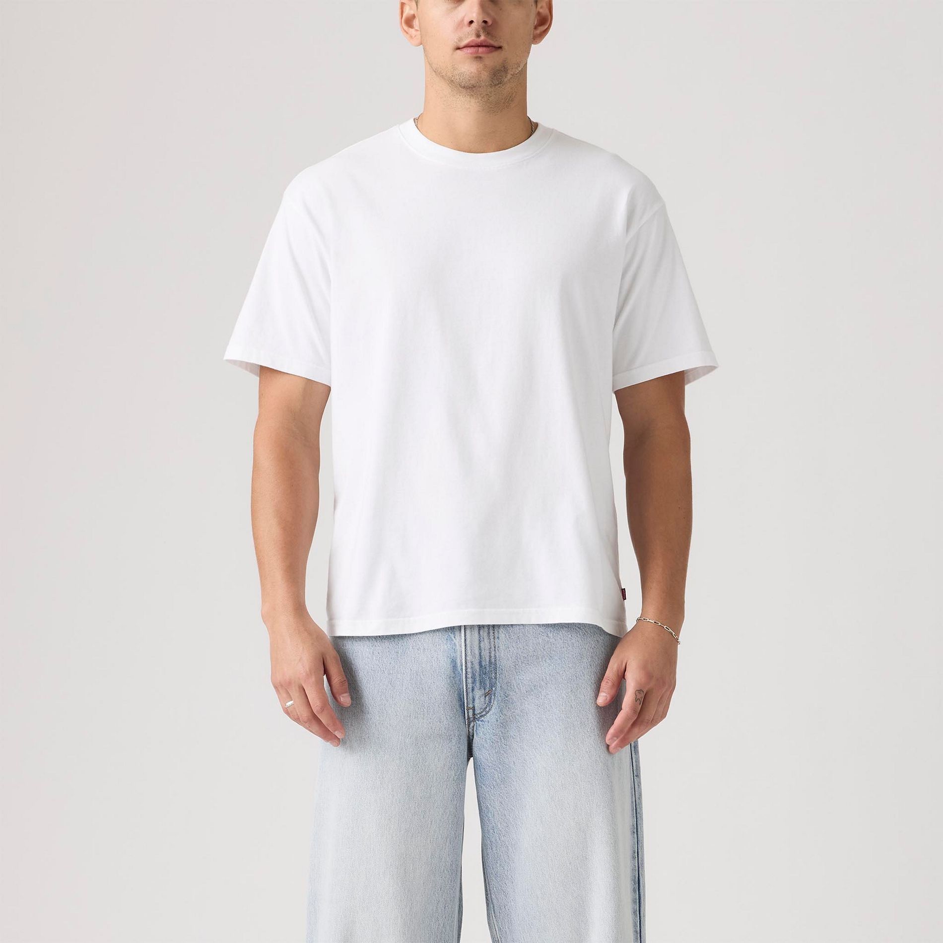 Levi's Men's Short Sleeve Classic Boxy T-Shirt